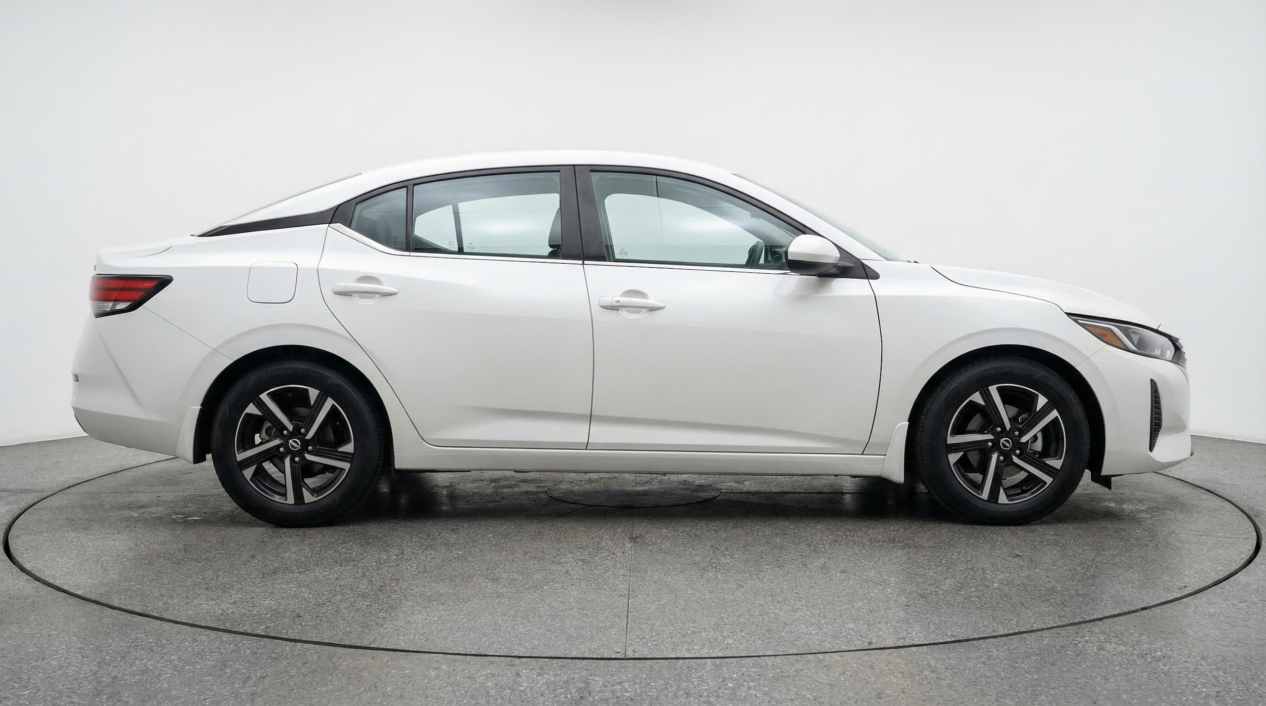 Thumbnail: 2025 Nissan Sentra - 8