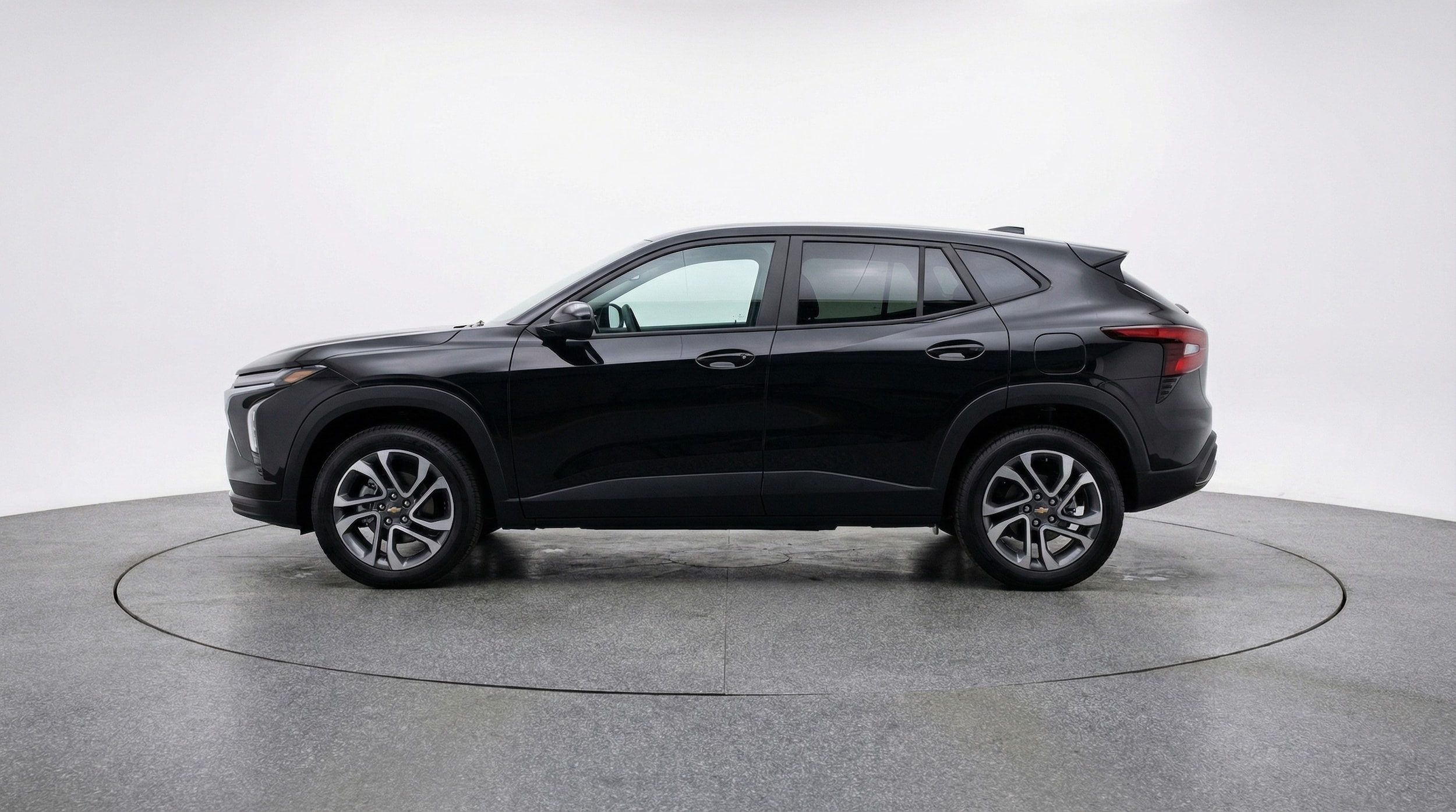 Thumbnail: 2025 Chevrolet Trax - 4