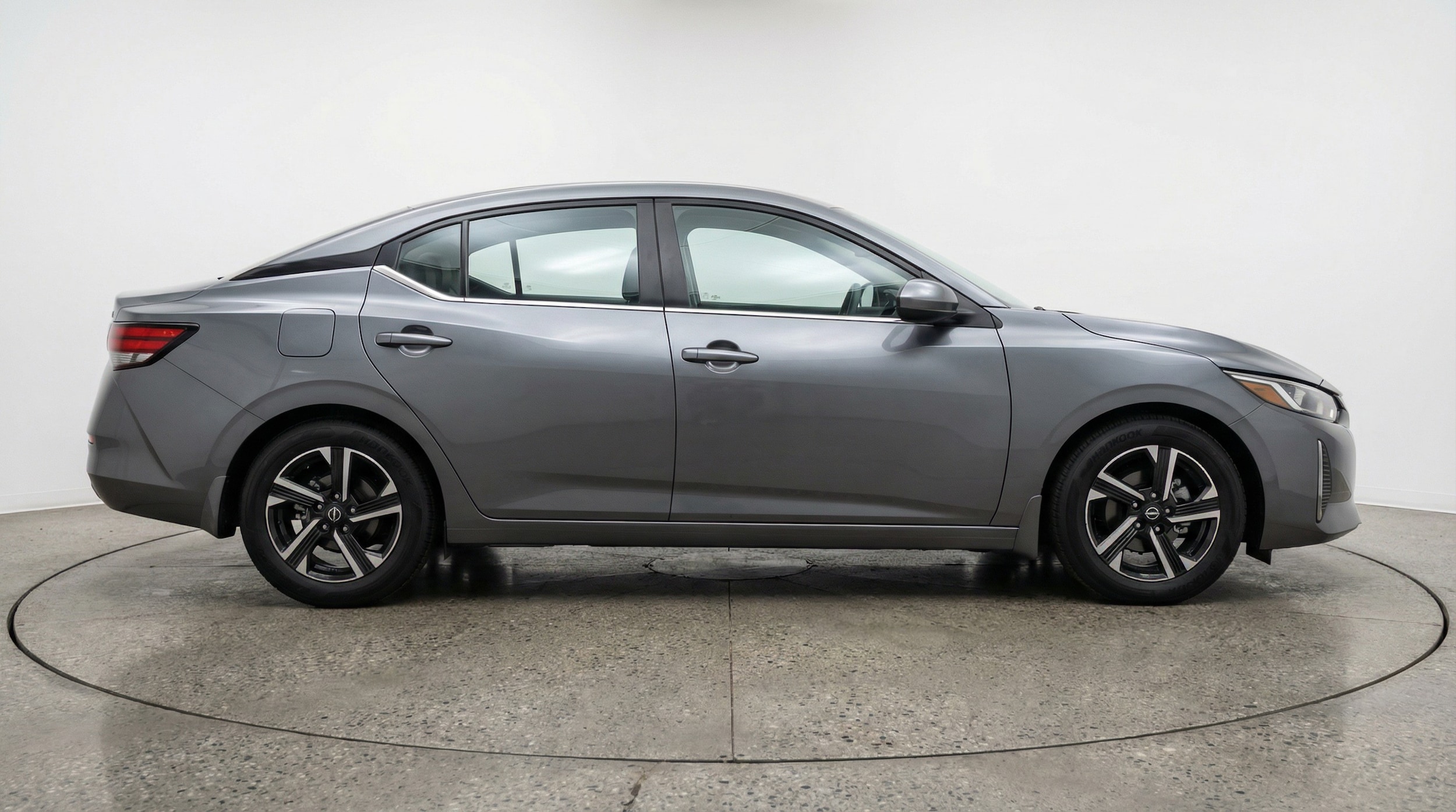 Thumbnail: 2025 Nissan Sentra - 8