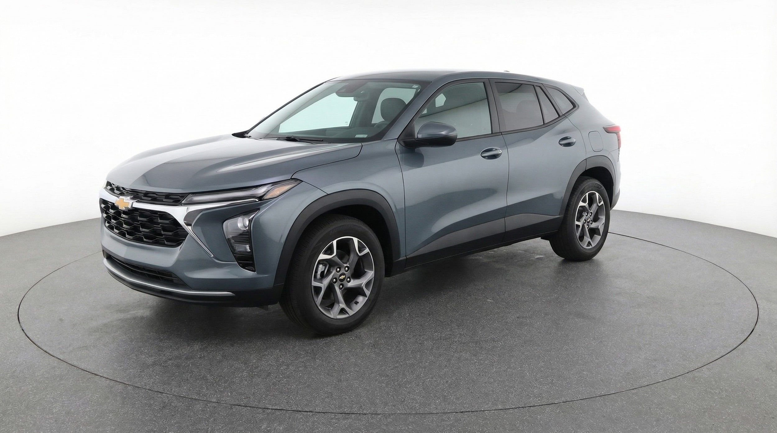 Thumbnail: 2025 Chevrolet Trax - 3