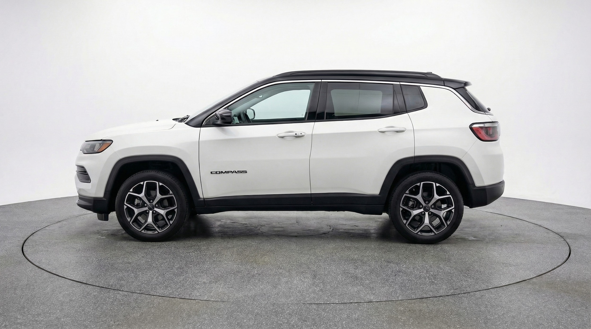 Thumbnail: 2025 Jeep Compass - 4