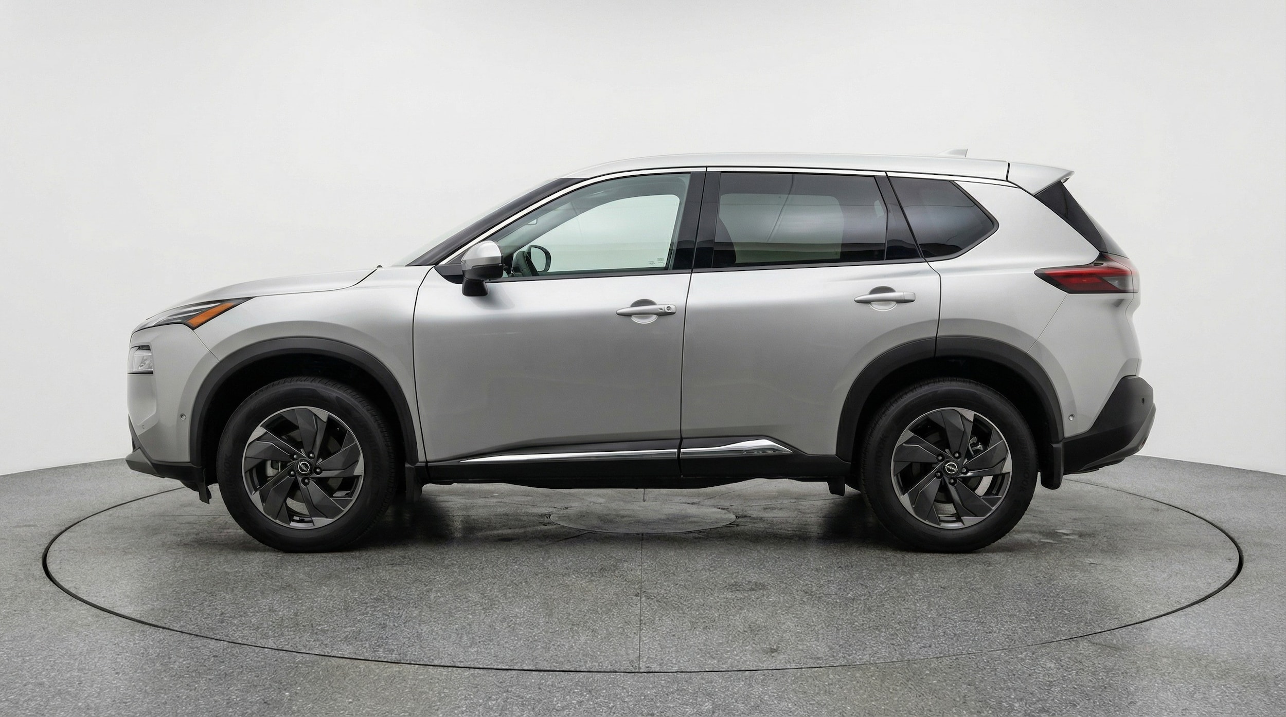 Thumbnail: 2025 Nissan Rogue - 4