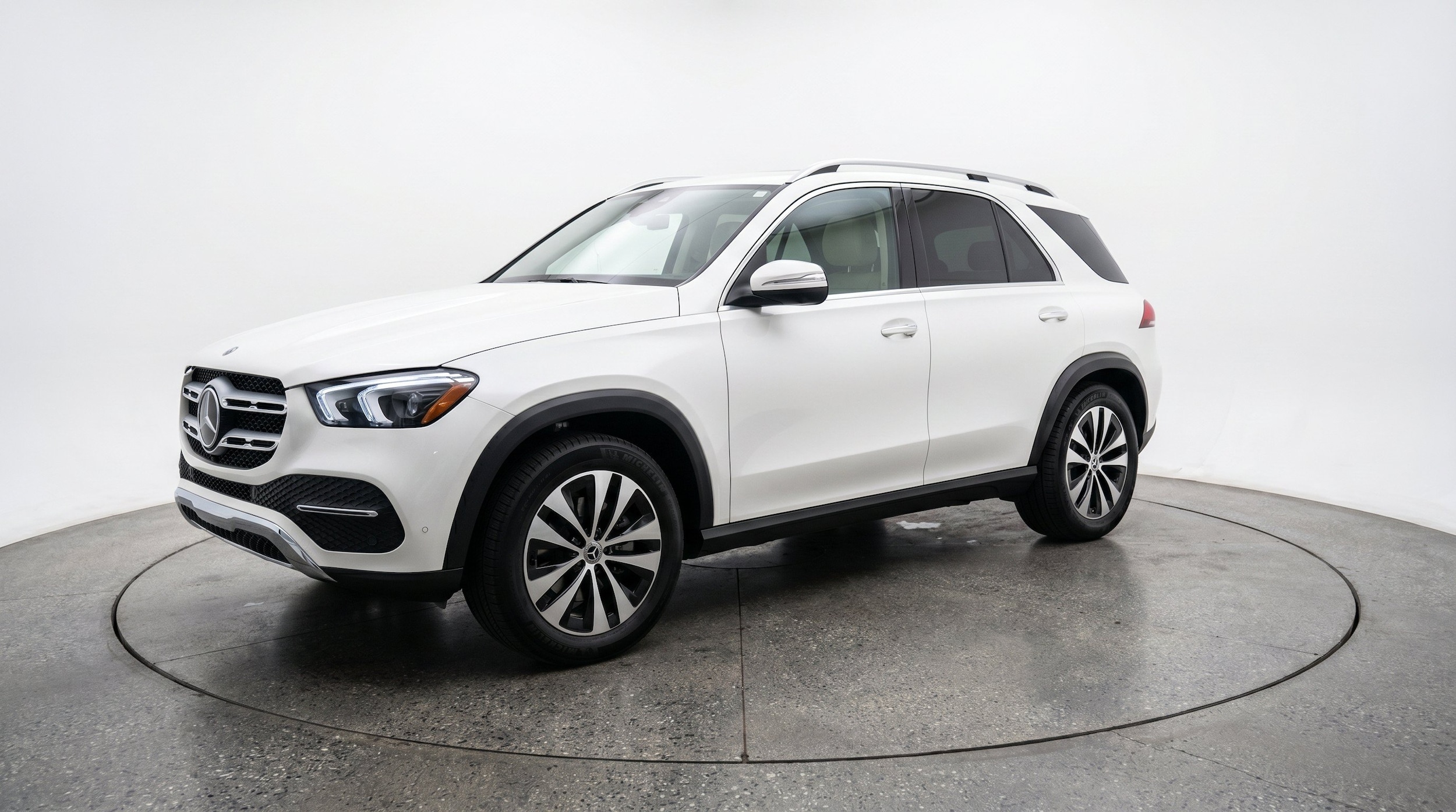 Thumbnail: 2026 Mercedes-Benz GLE - 3
