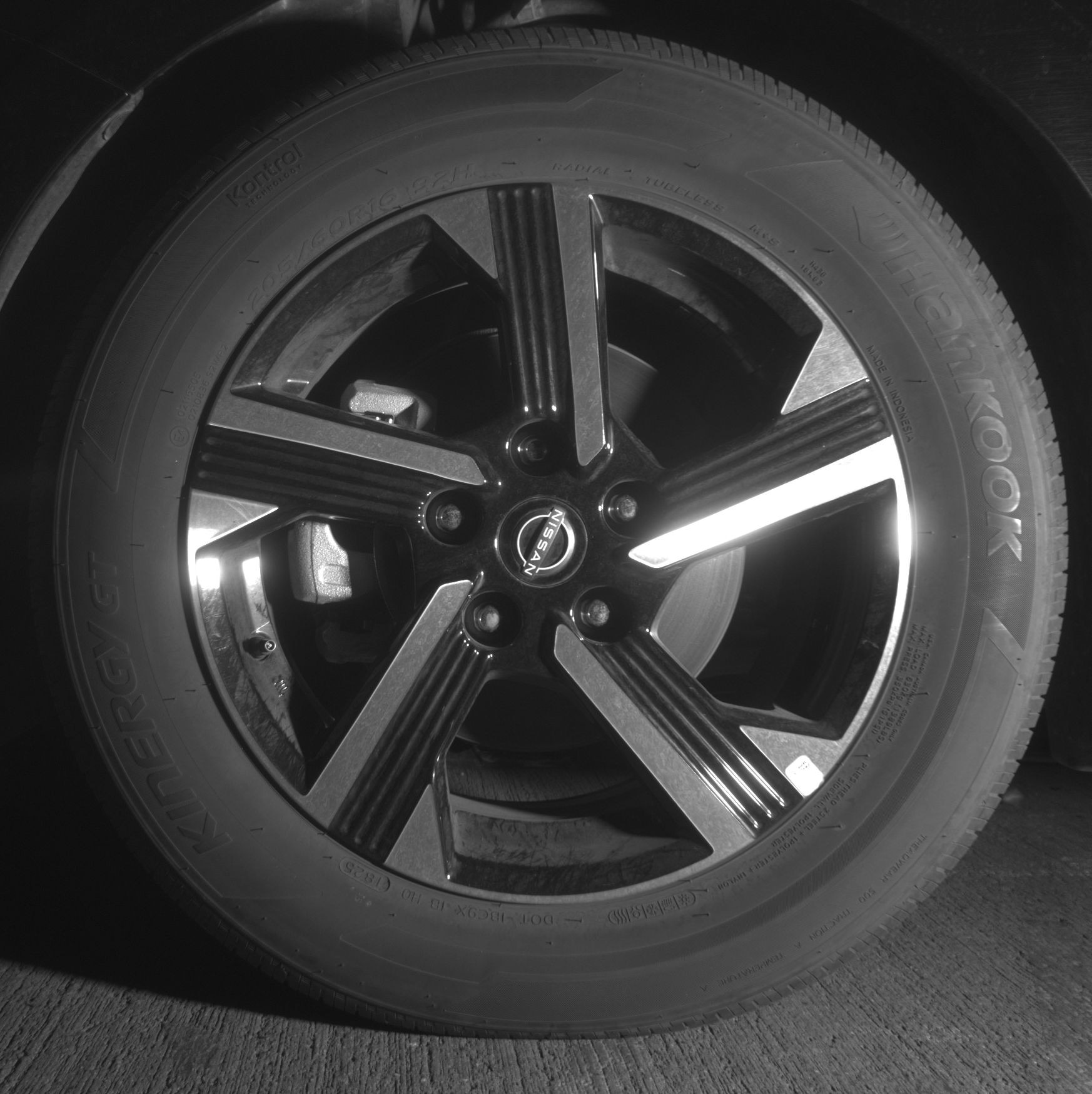 Thumbnail: 2025 Nissan Sentra - 9