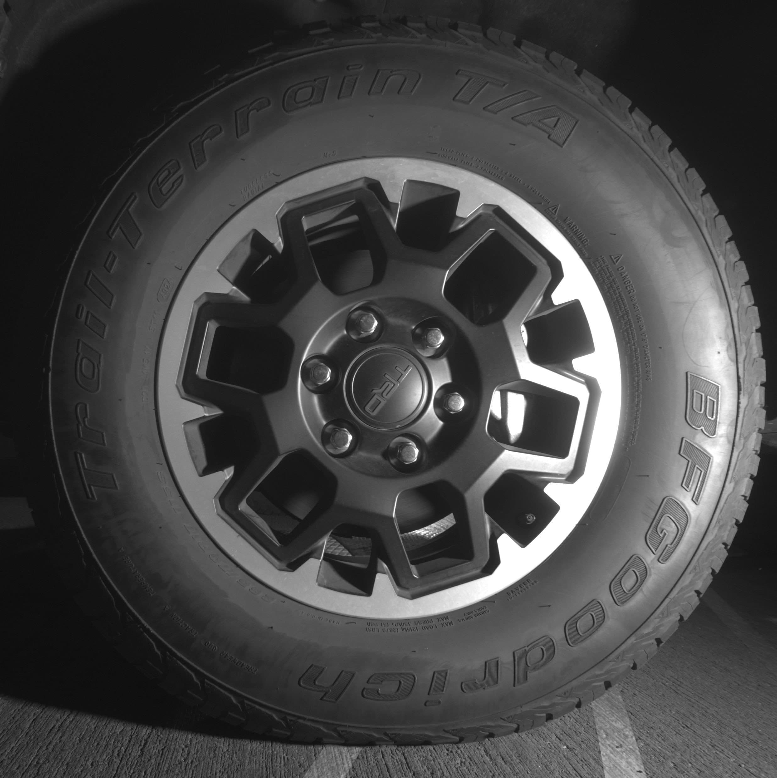 Thumbnail: 2025 Toyota Tacoma - 12