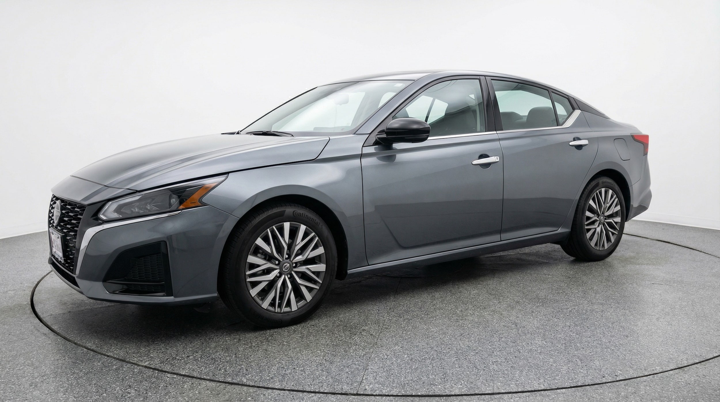 Thumbnail: 2025 Nissan Altima - 3