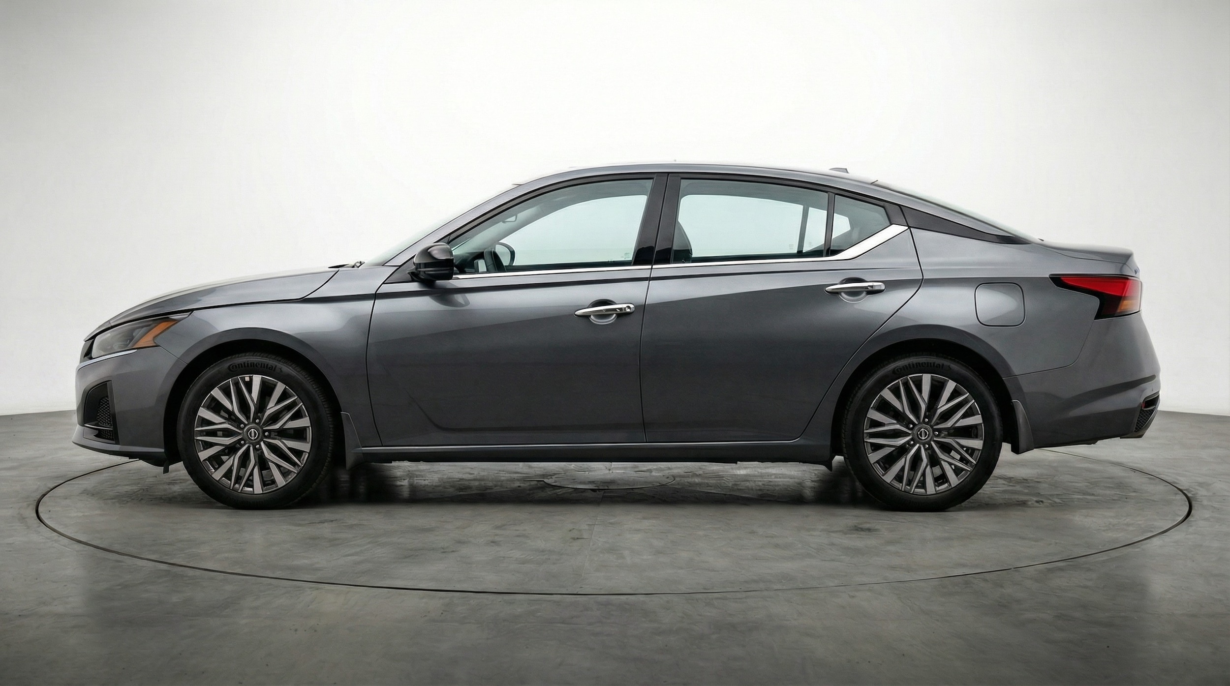 Thumbnail: 2025 Nissan Altima - 4