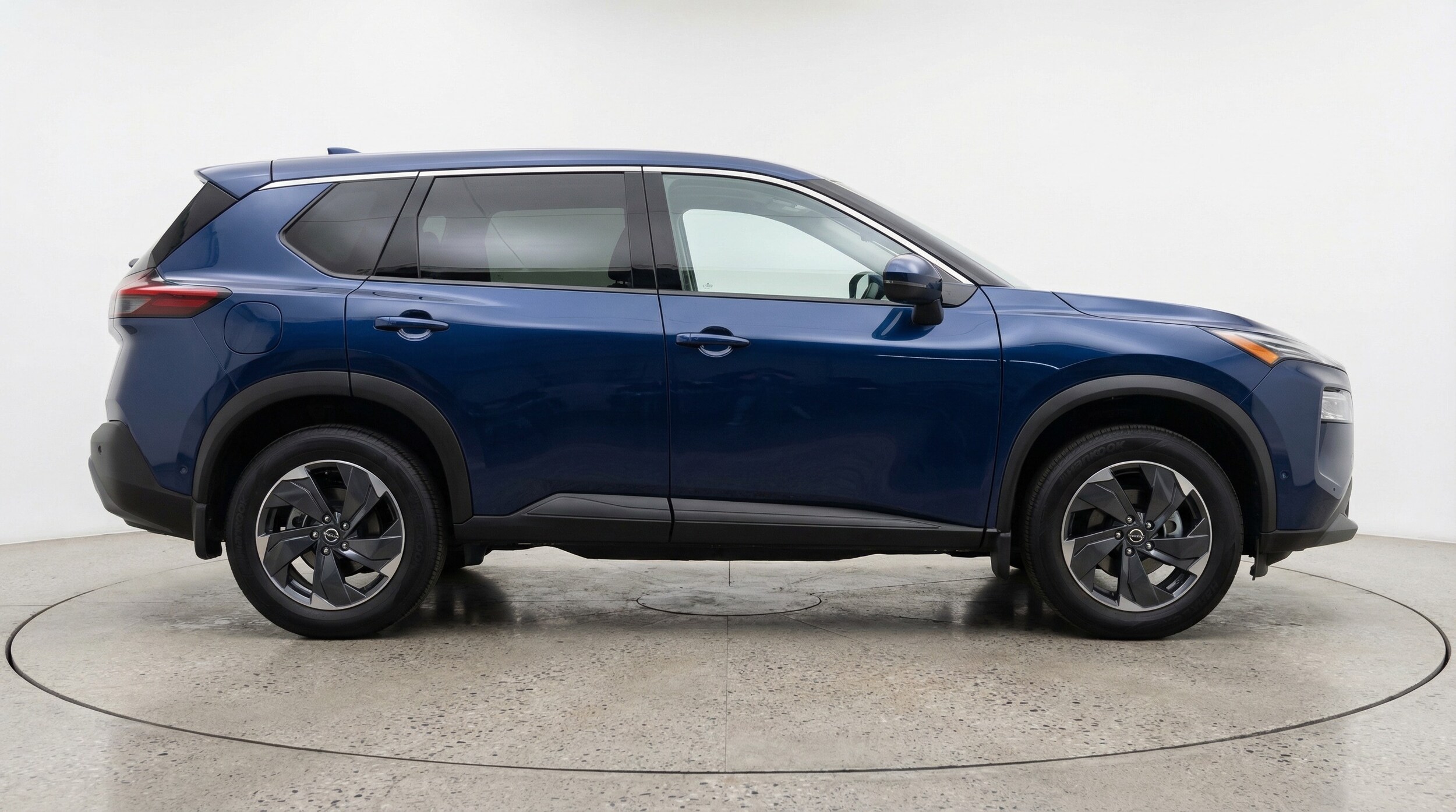 Thumbnail: 2025 Nissan Rogue - 8