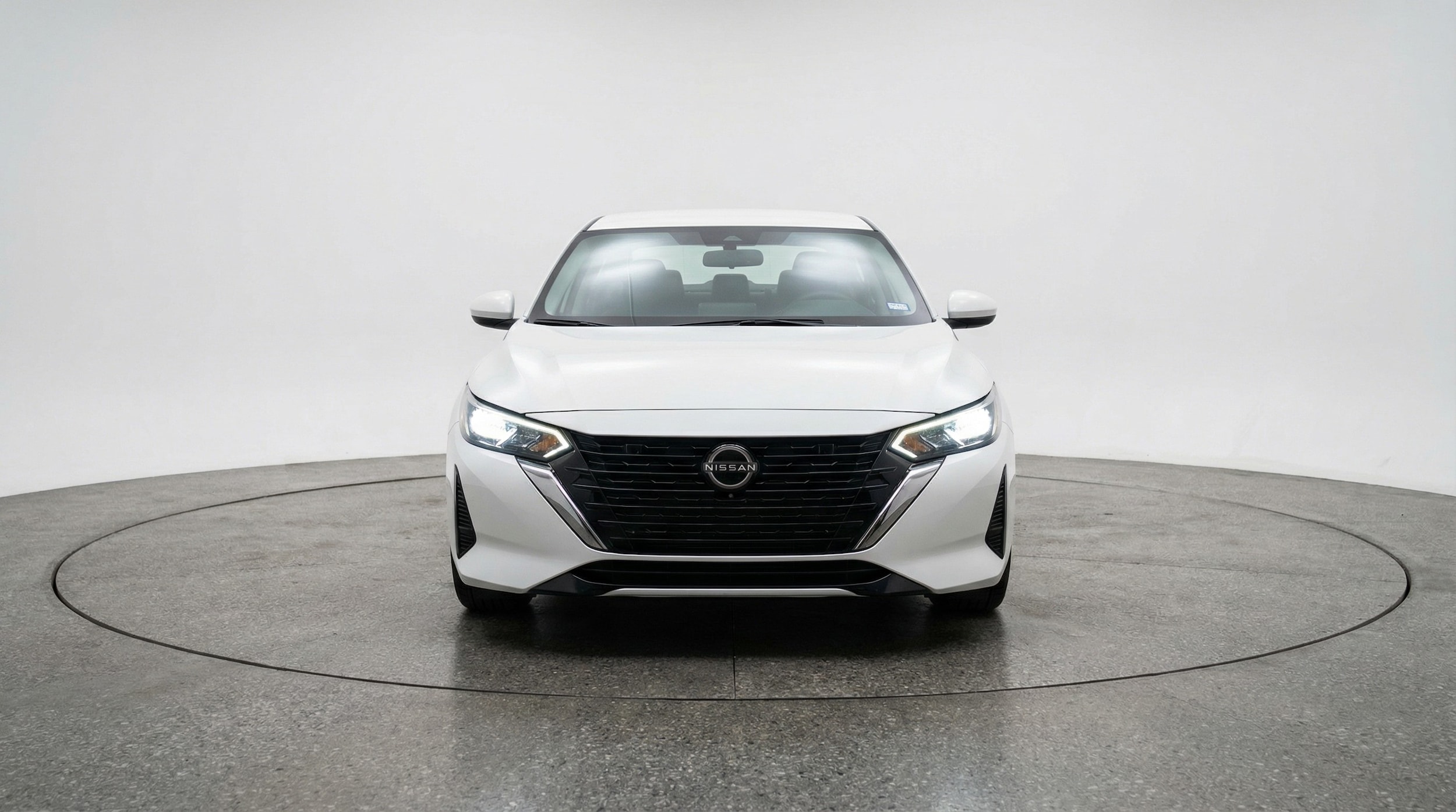 Thumbnail: 2025 Nissan Sentra - 2