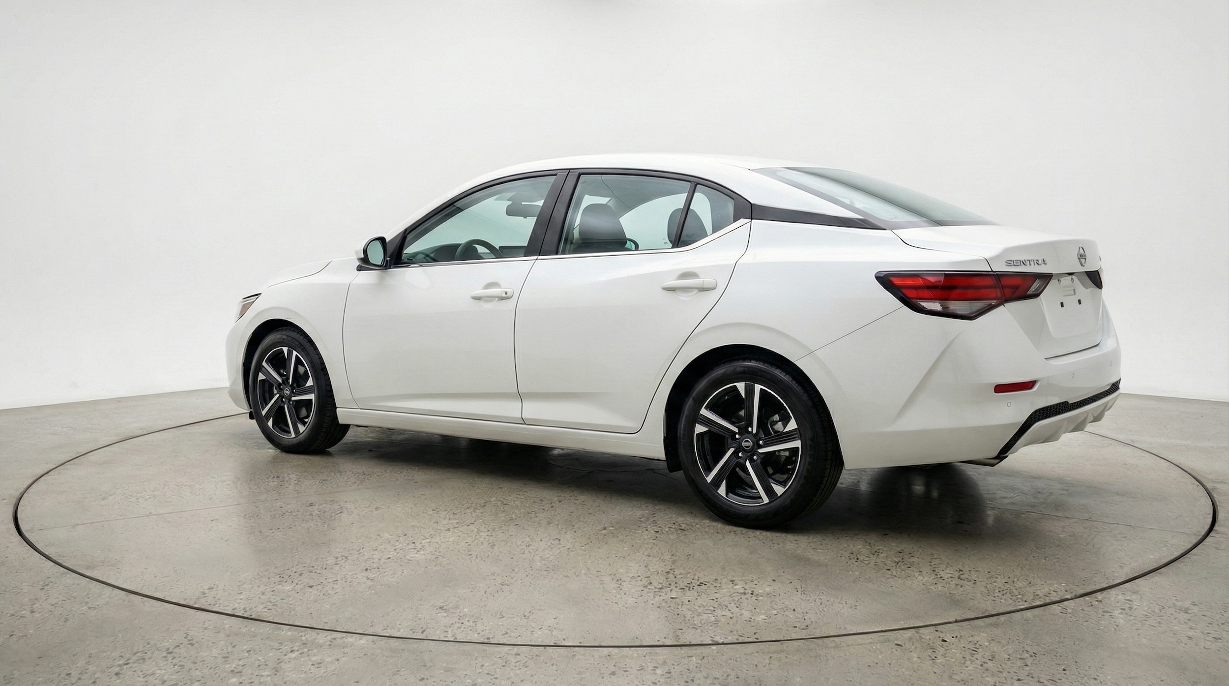 Thumbnail: 2025 Nissan Sentra - 5