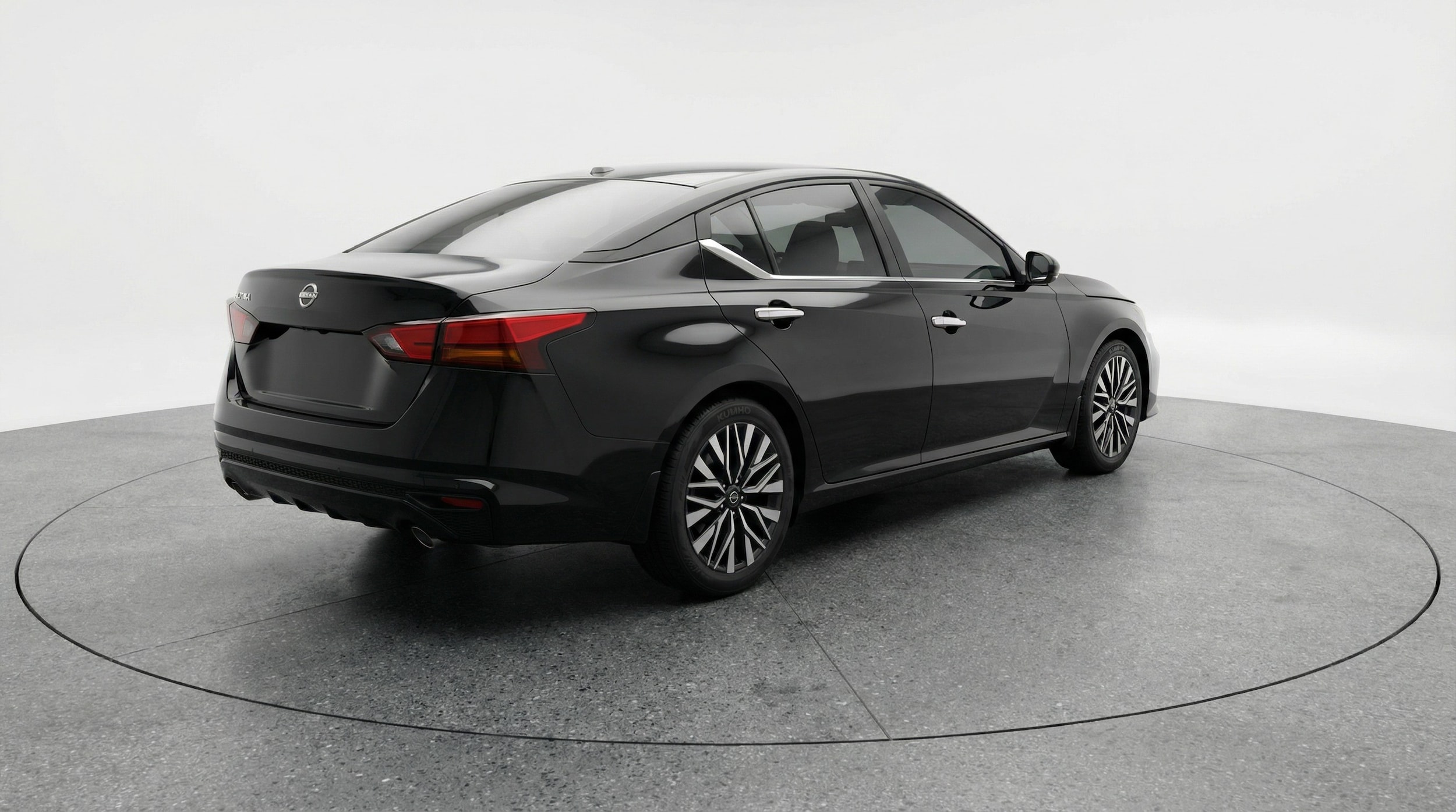 Thumbnail: 2025 Nissan Altima - 7