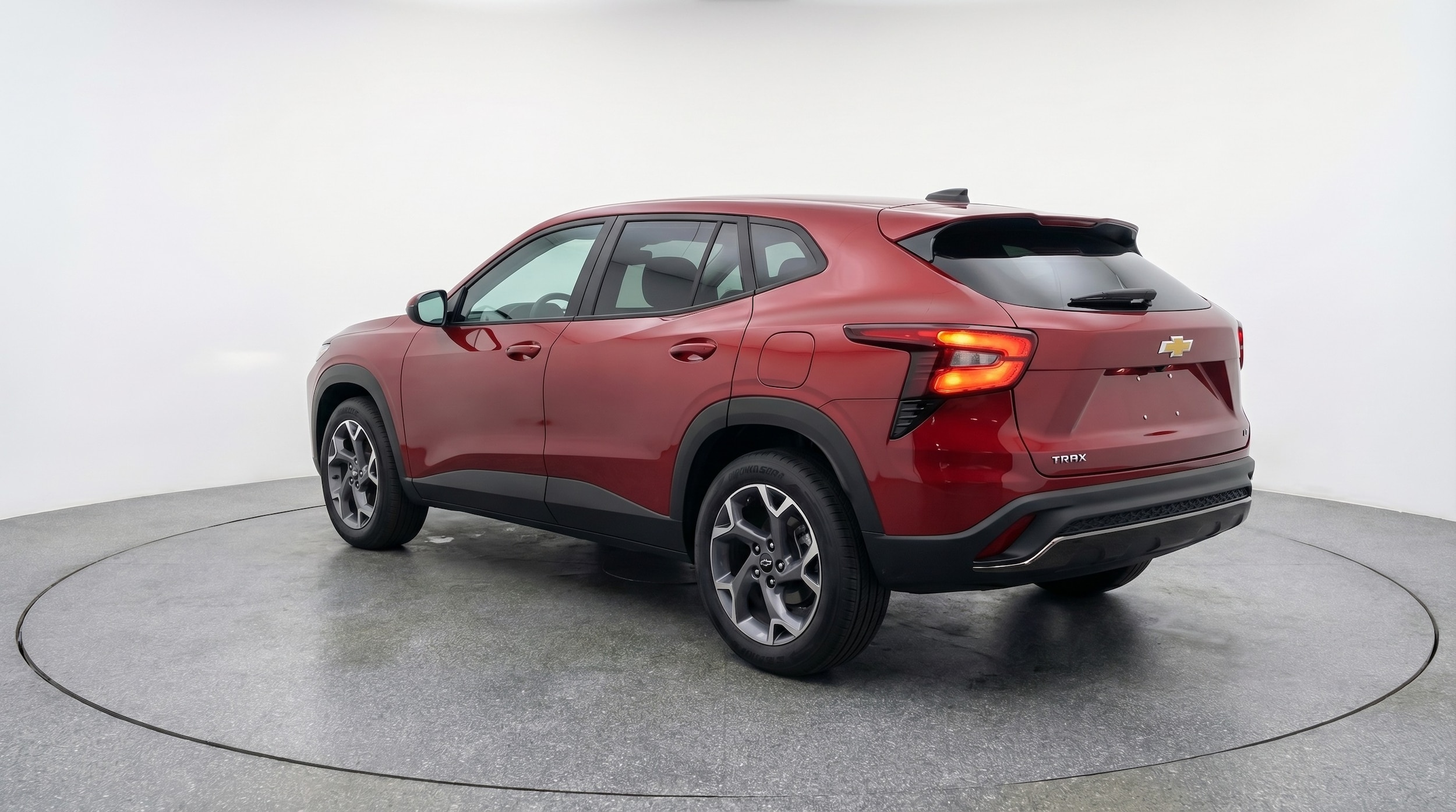 Thumbnail: 2025 Chevrolet Trax - 5