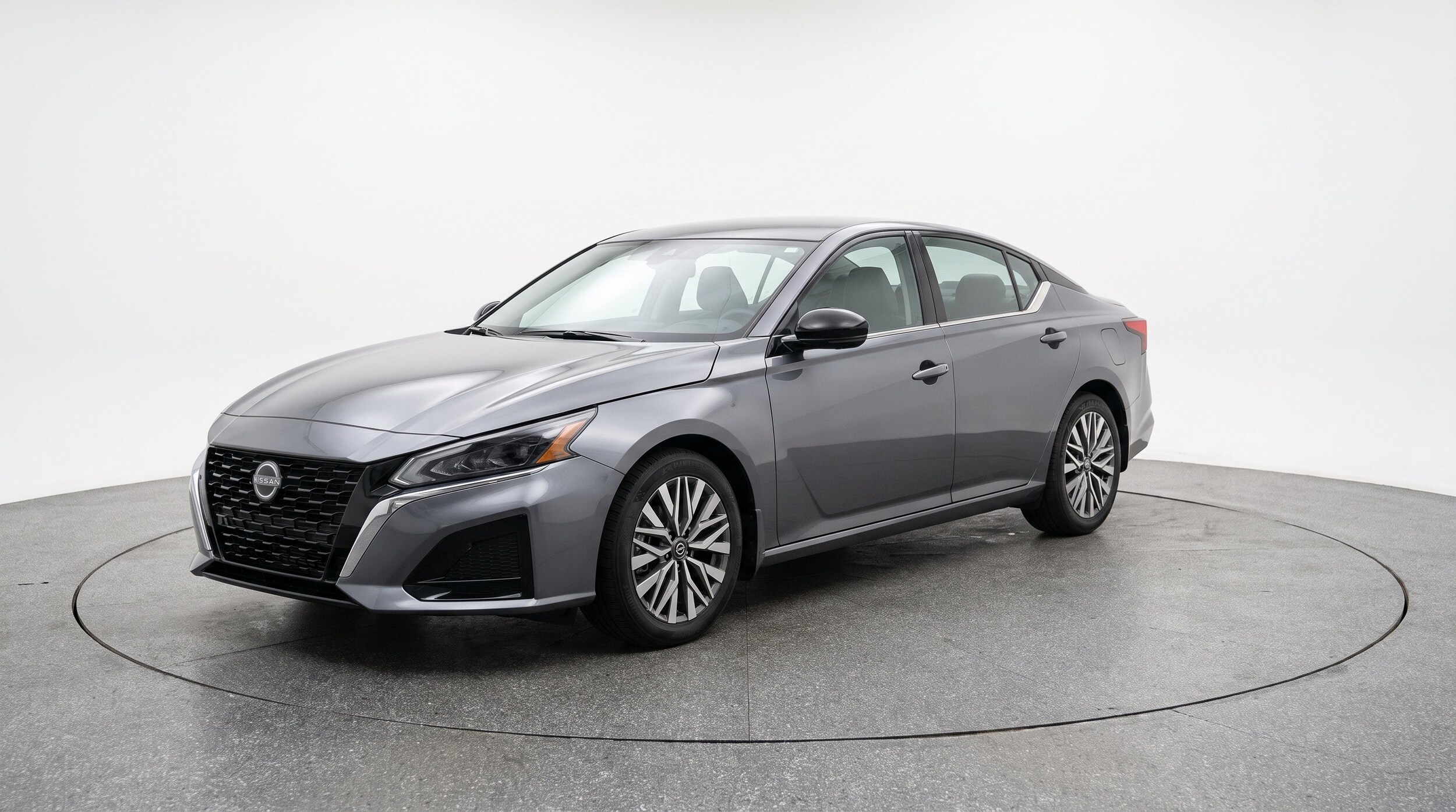 Thumbnail: 2025 Nissan Altima - 3