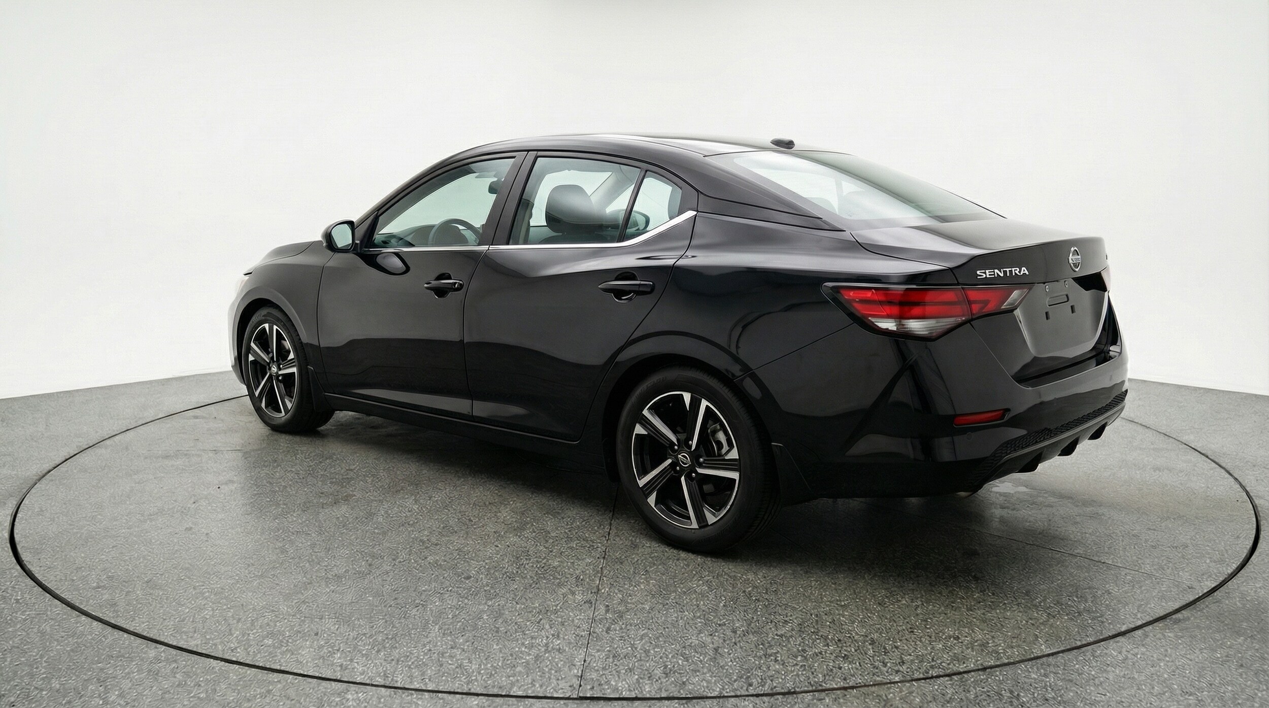 Thumbnail: 2025 Nissan Sentra - 5