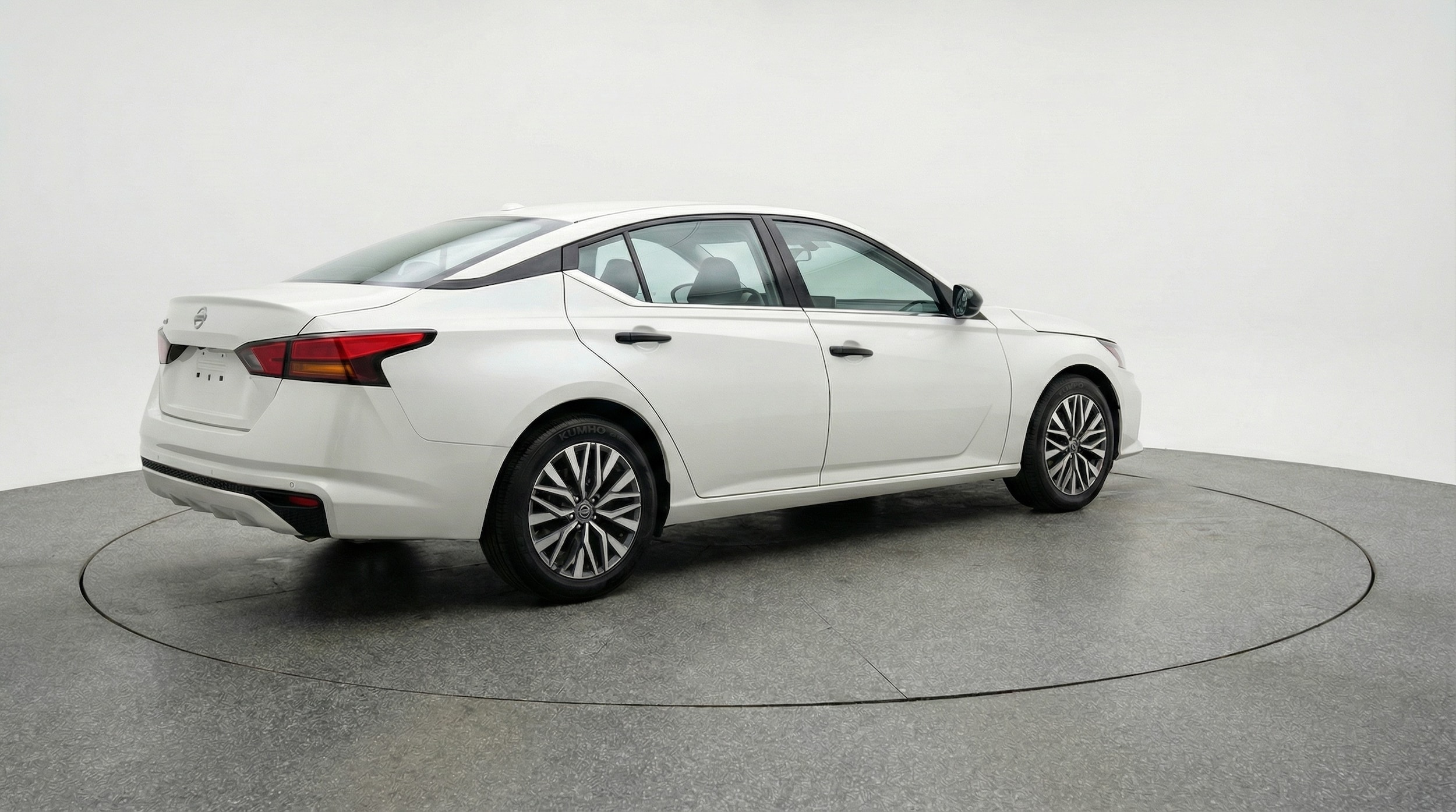 Thumbnail: 2025 Nissan Altima - 7