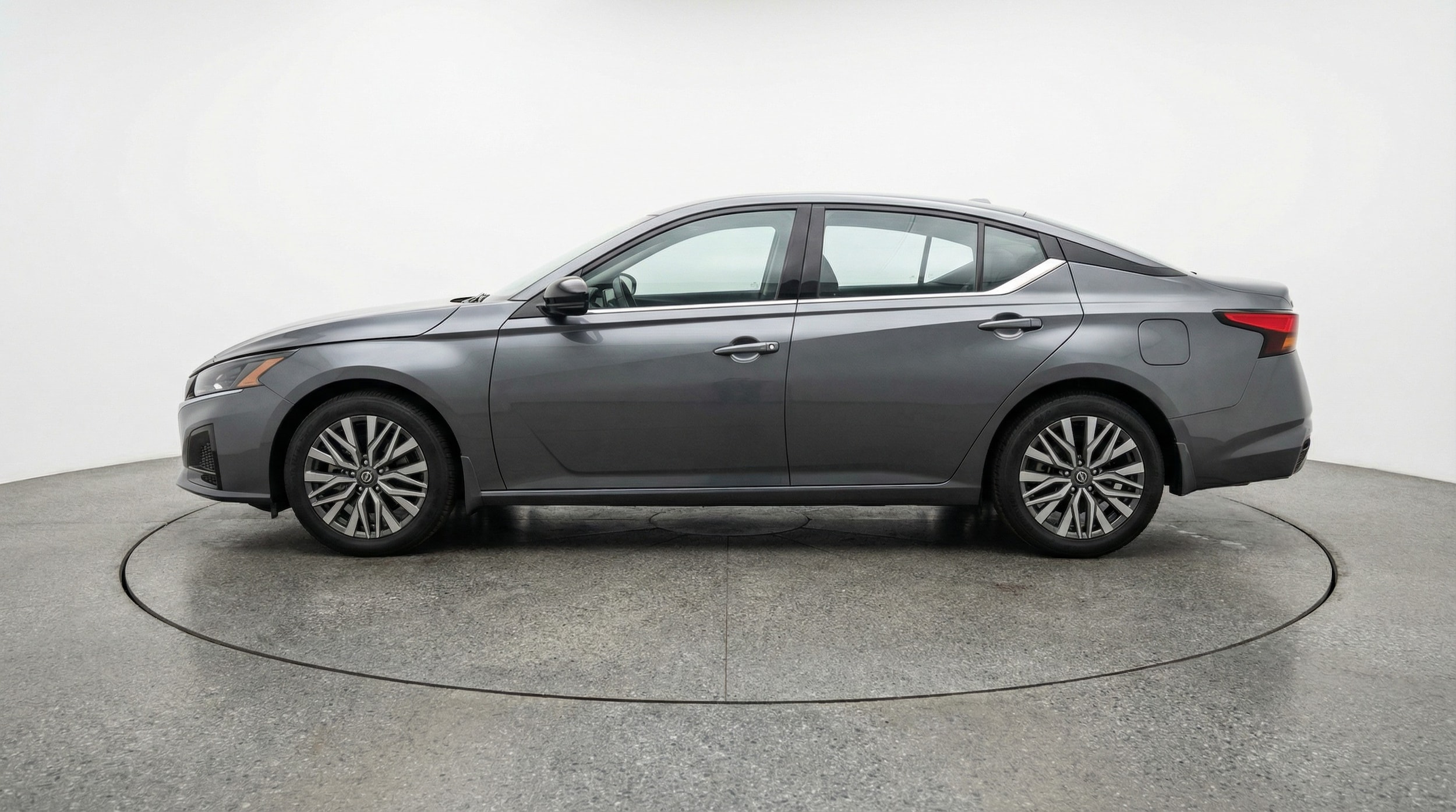 Thumbnail: 2025 Nissan Altima - 4