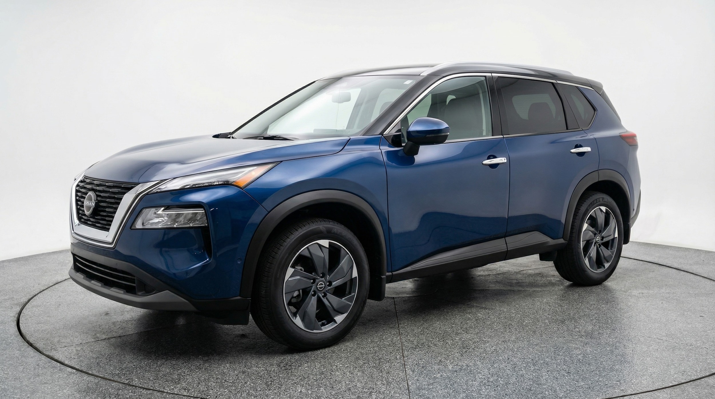 Thumbnail: 2025 Nissan Rogue - 3