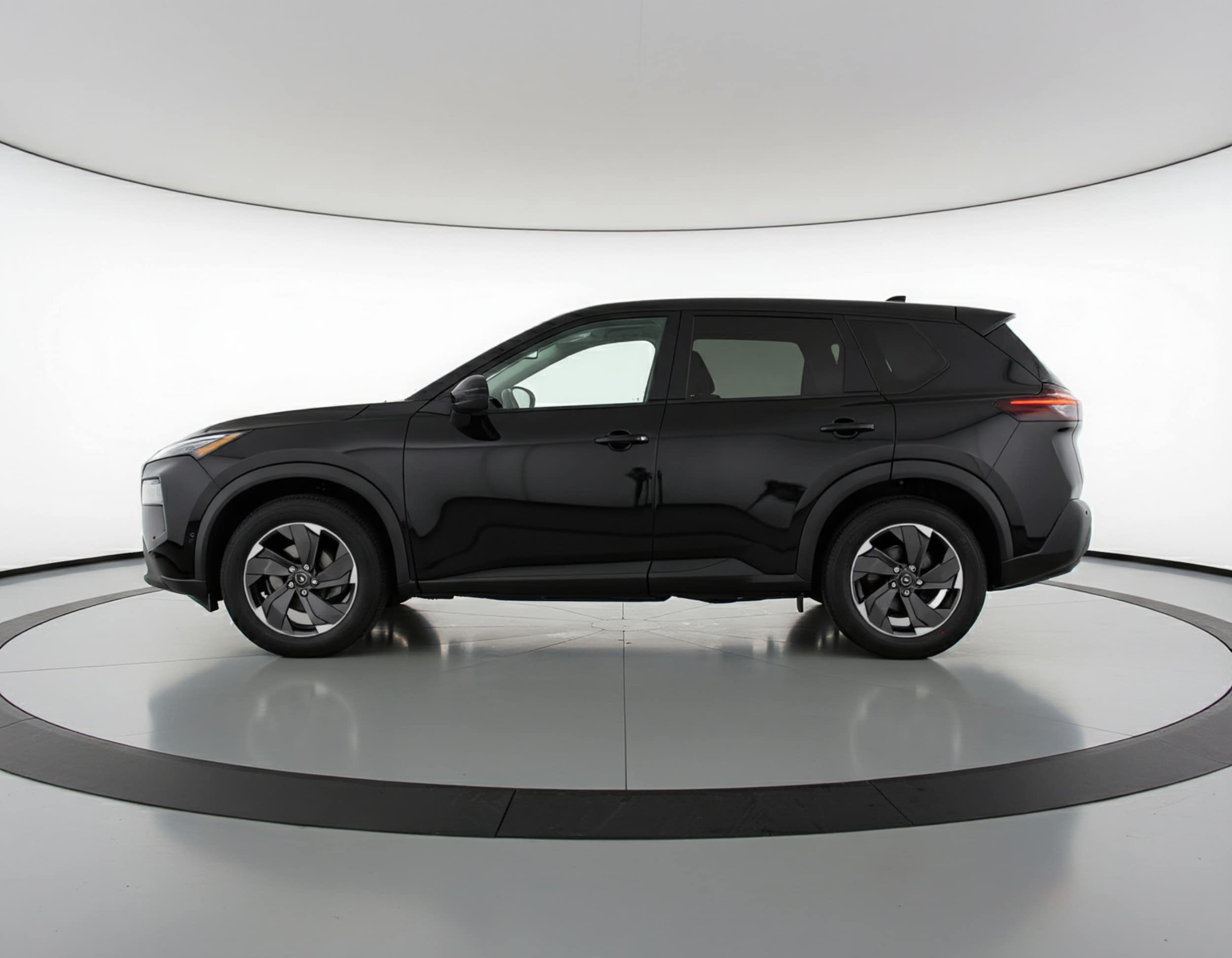 Thumbnail: 2025 Nissan Rogue - 4