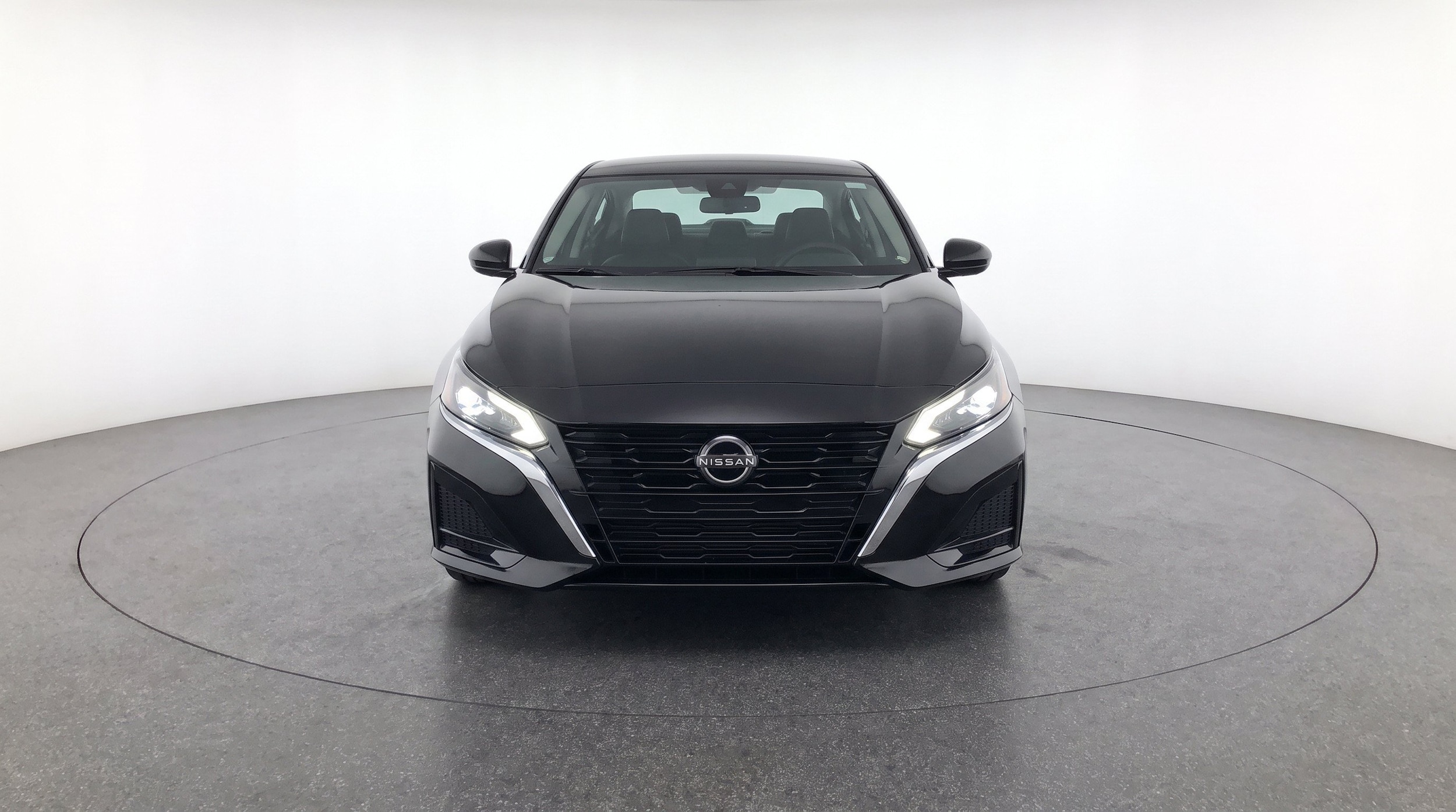 Thumbnail: 2025 Nissan Altima - 2