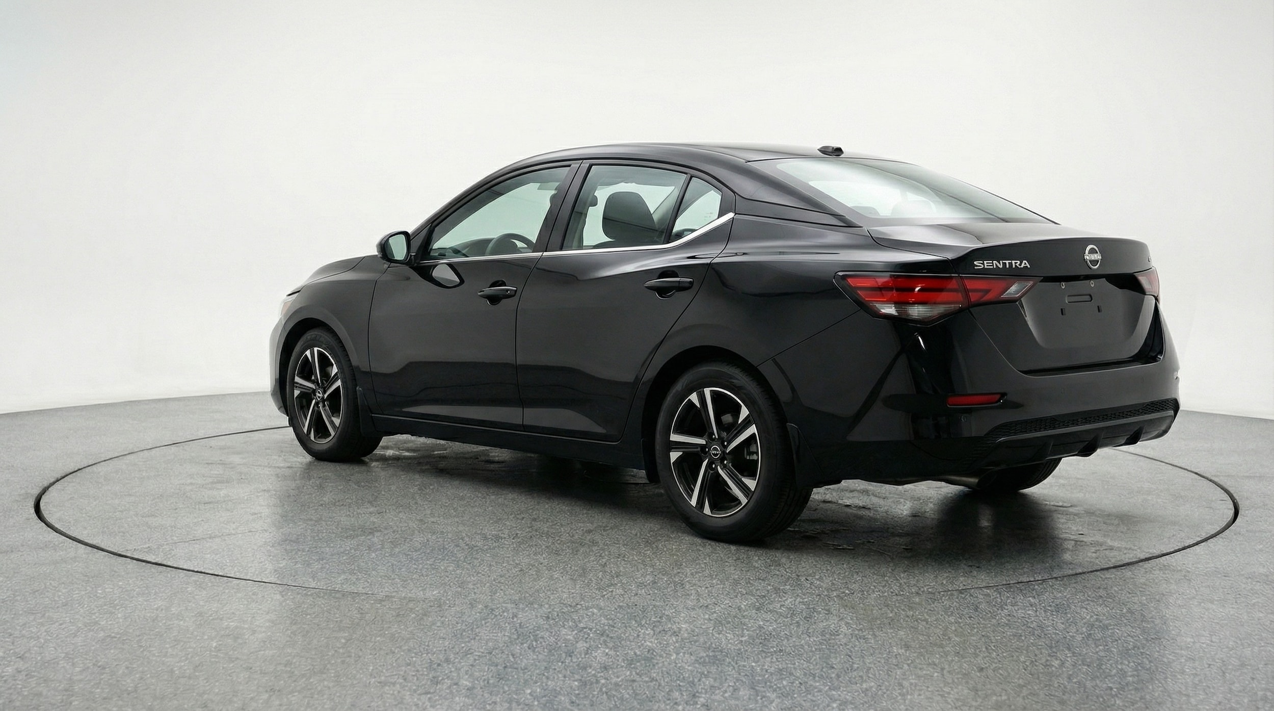 Thumbnail: 2025 Nissan Sentra - 5