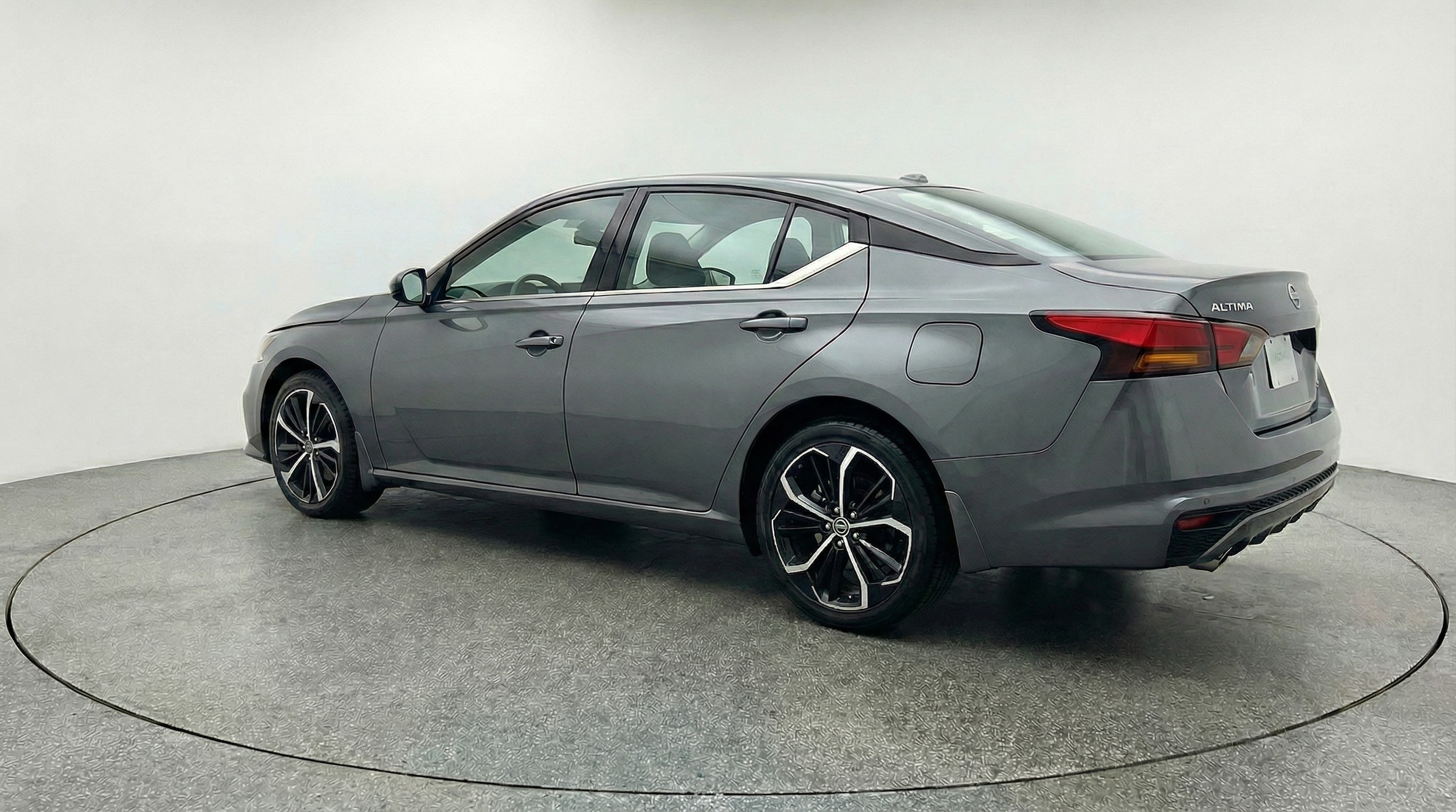 Thumbnail: 2025 Nissan Altima - 5