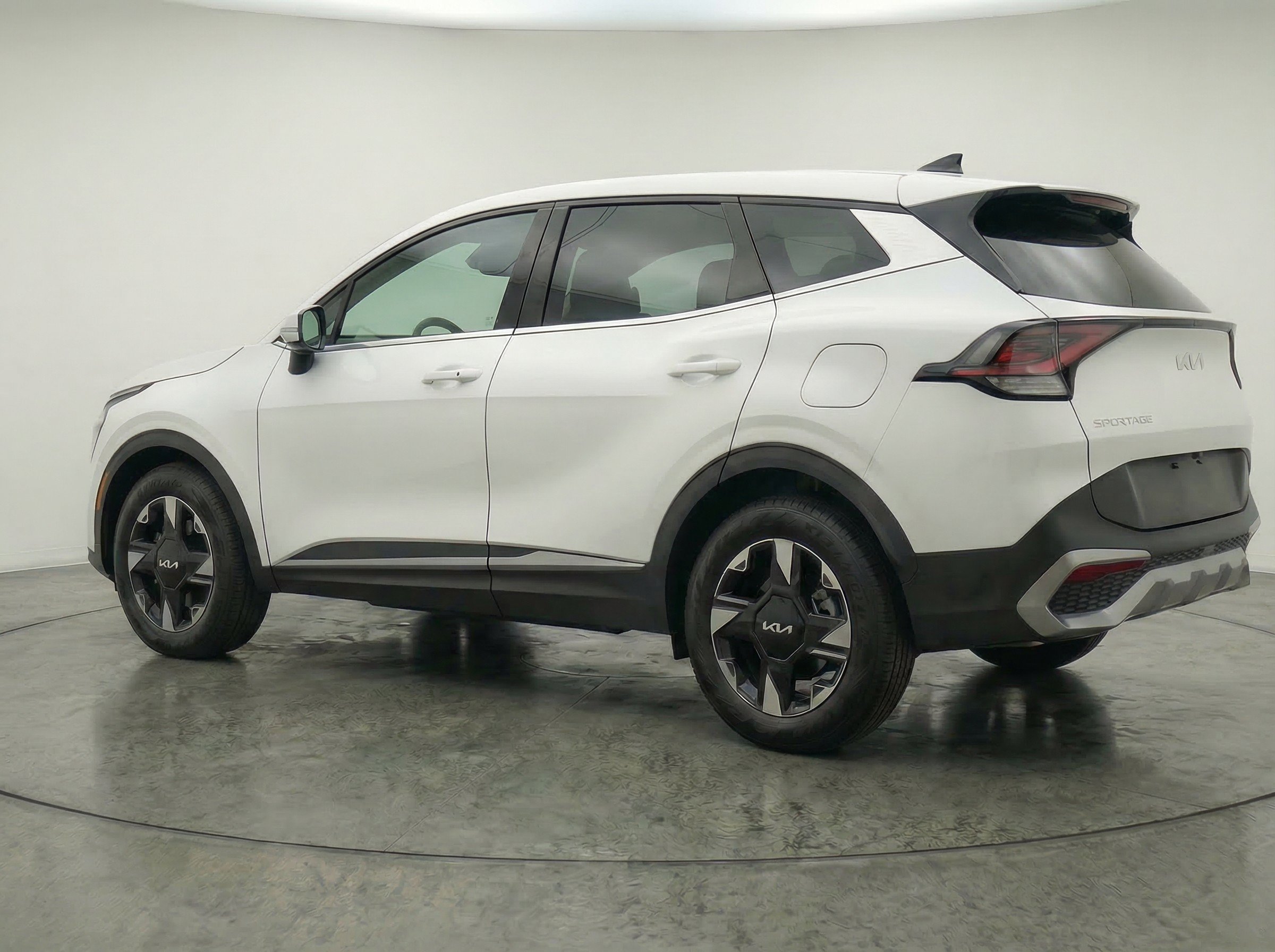 Thumbnail: 2026 Kia Sportage - 6