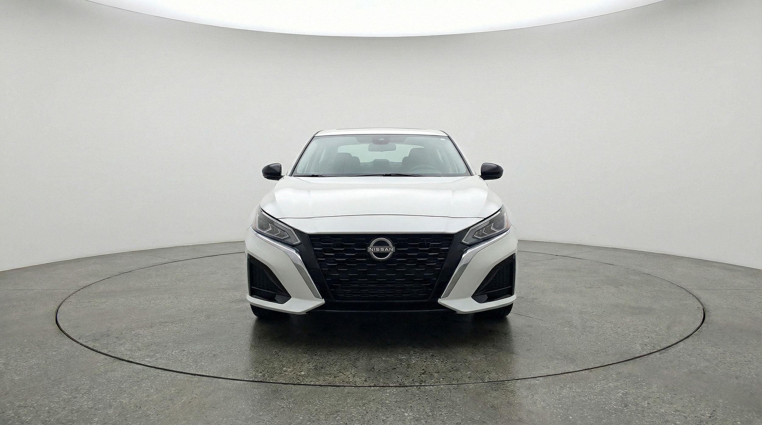 Thumbnail: 2025 Nissan Altima - 2