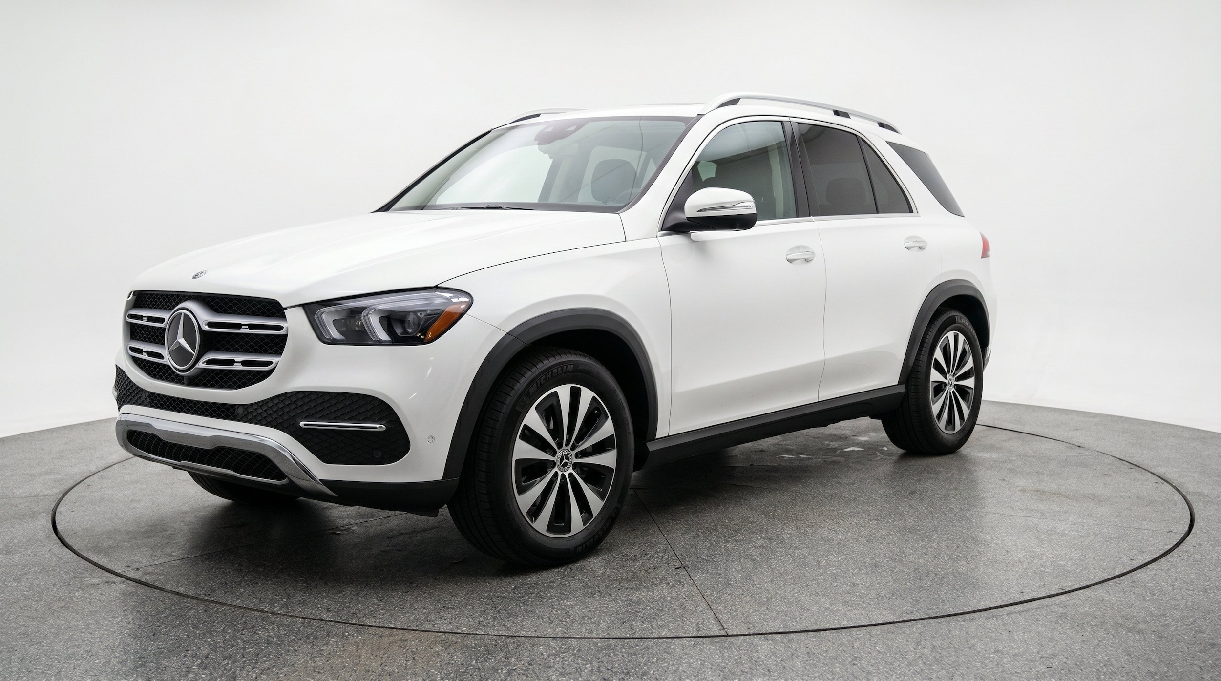 Thumbnail: 2026 Mercedes-Benz GLE - 3