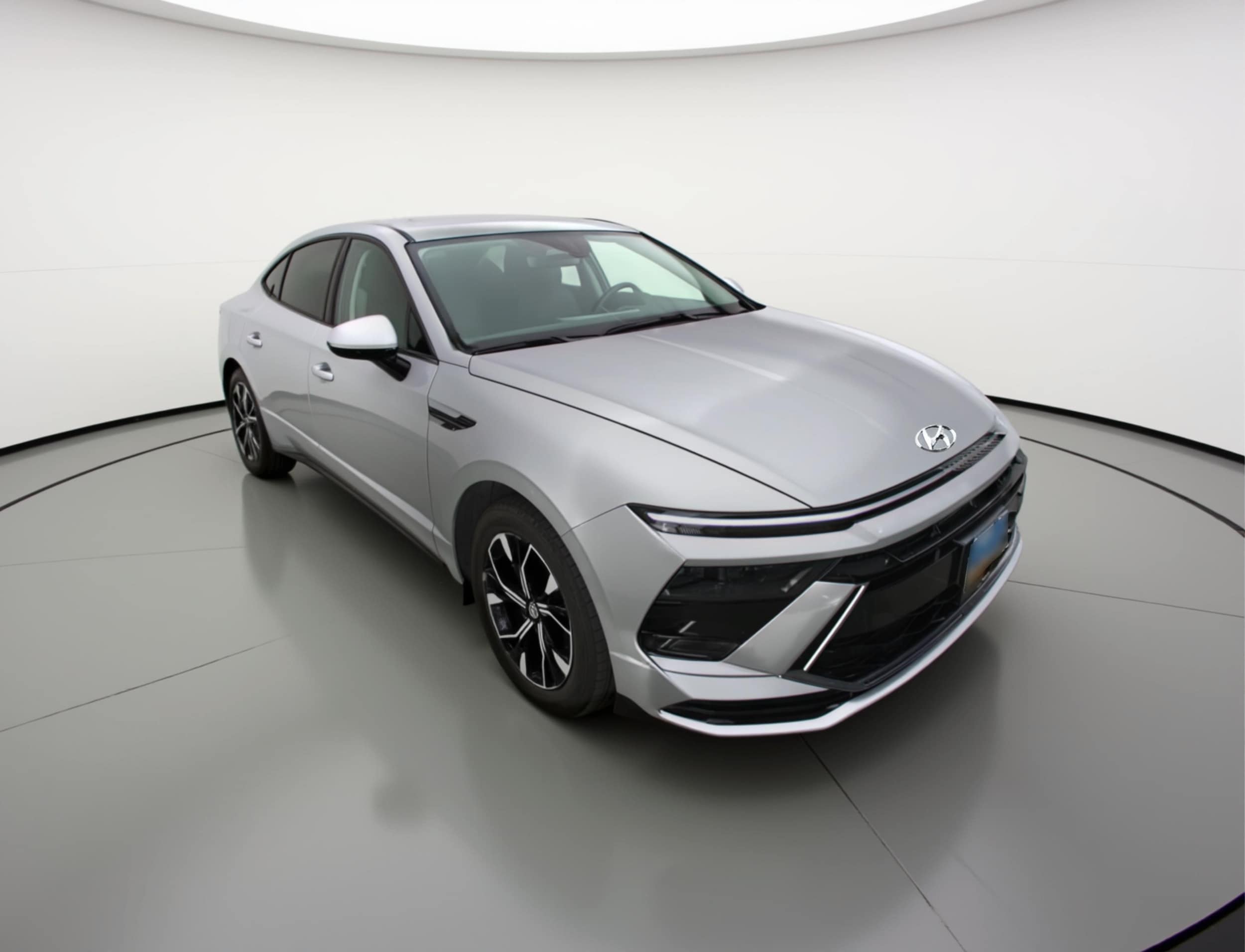 Thumbnail: 2025 Hyundai Sonata - 1