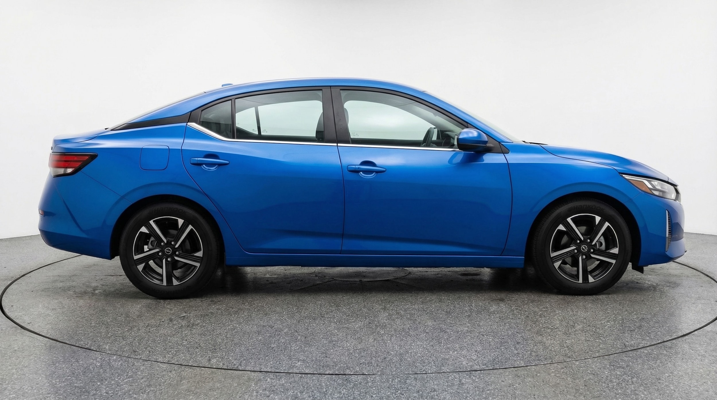 Thumbnail: 2025 Nissan Sentra - 8