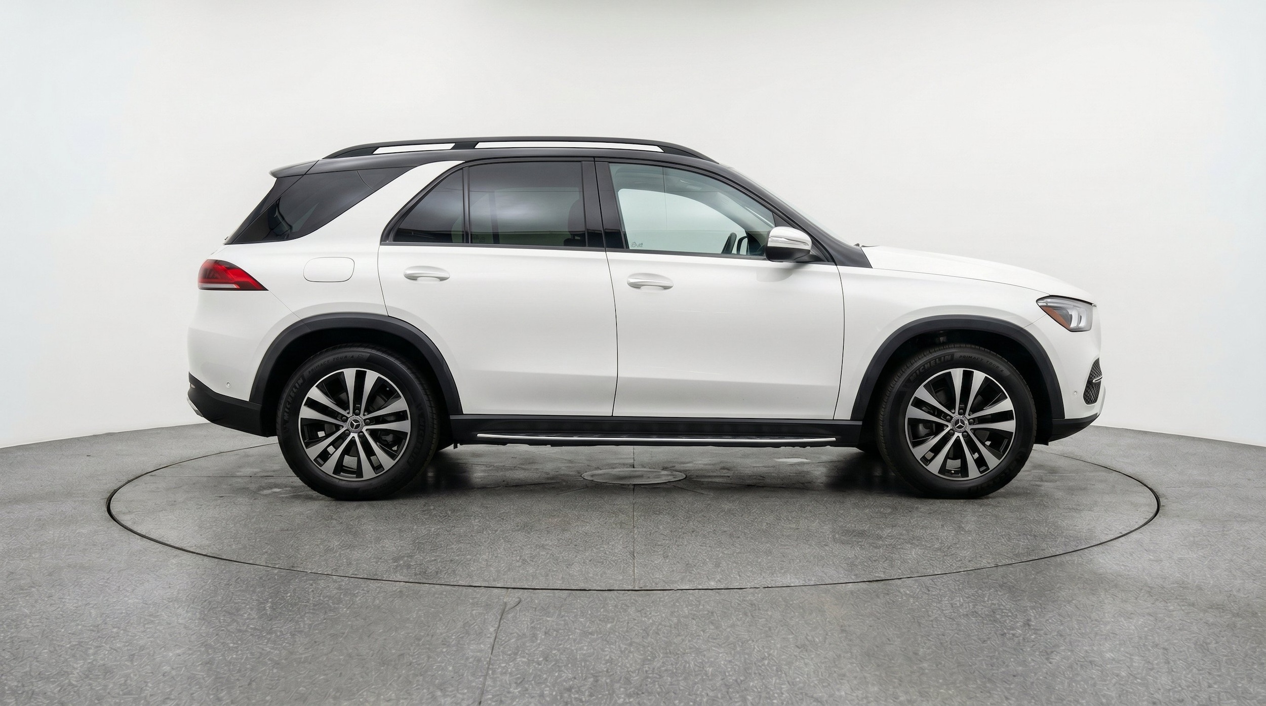 Thumbnail: 2026 Mercedes-Benz GLE - 11
