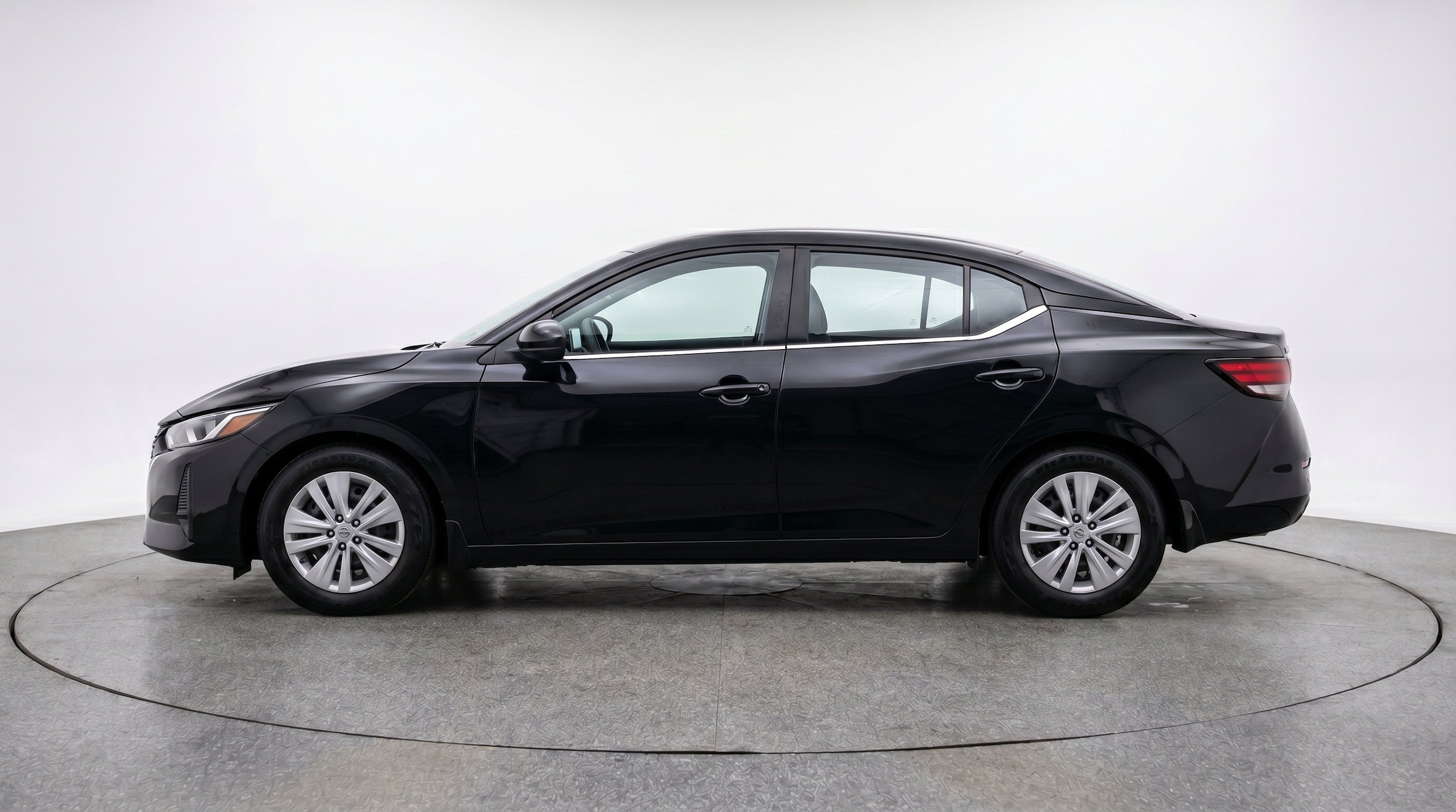 Thumbnail: 2025 Nissan Sentra - 5