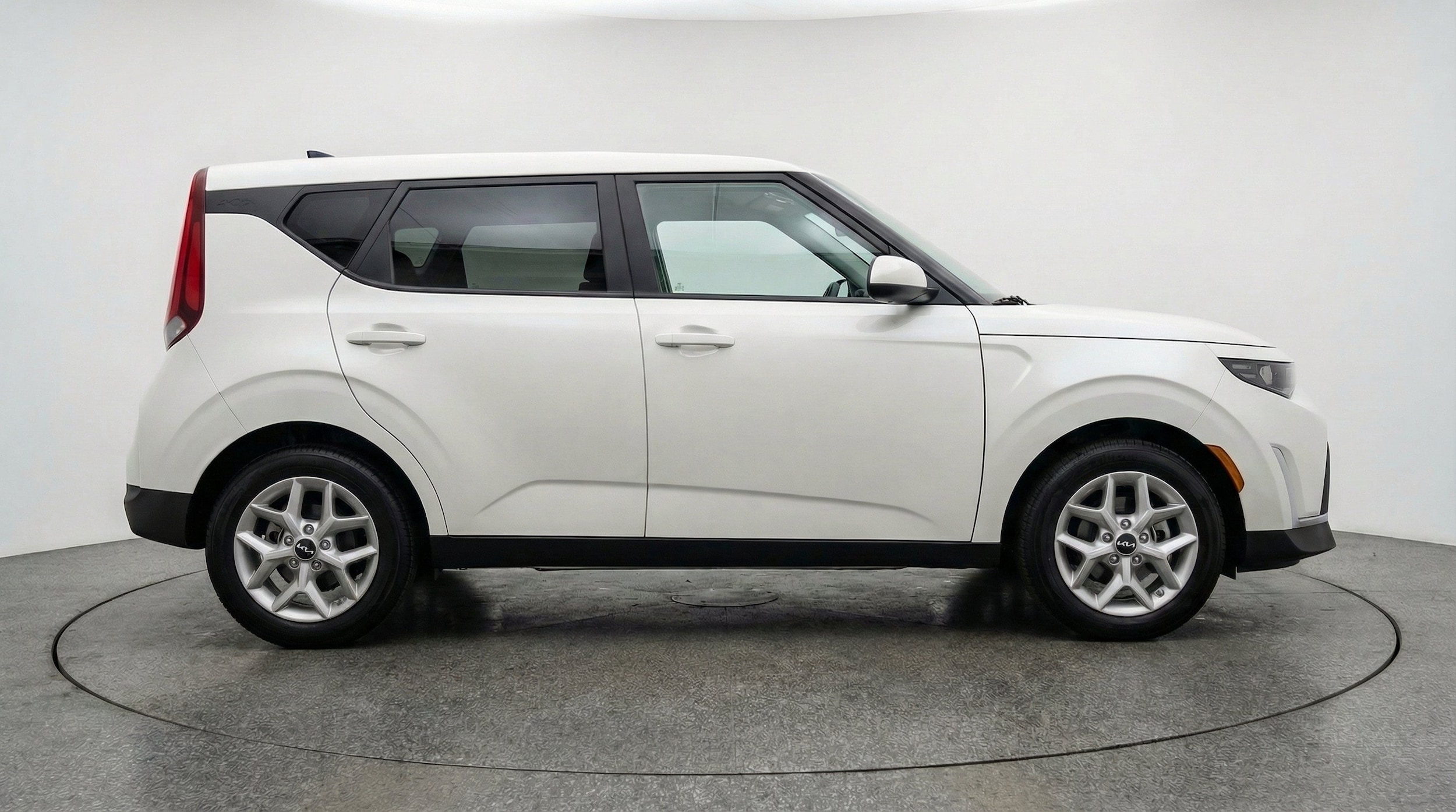 Thumbnail: 2025 Kia Soul - 11