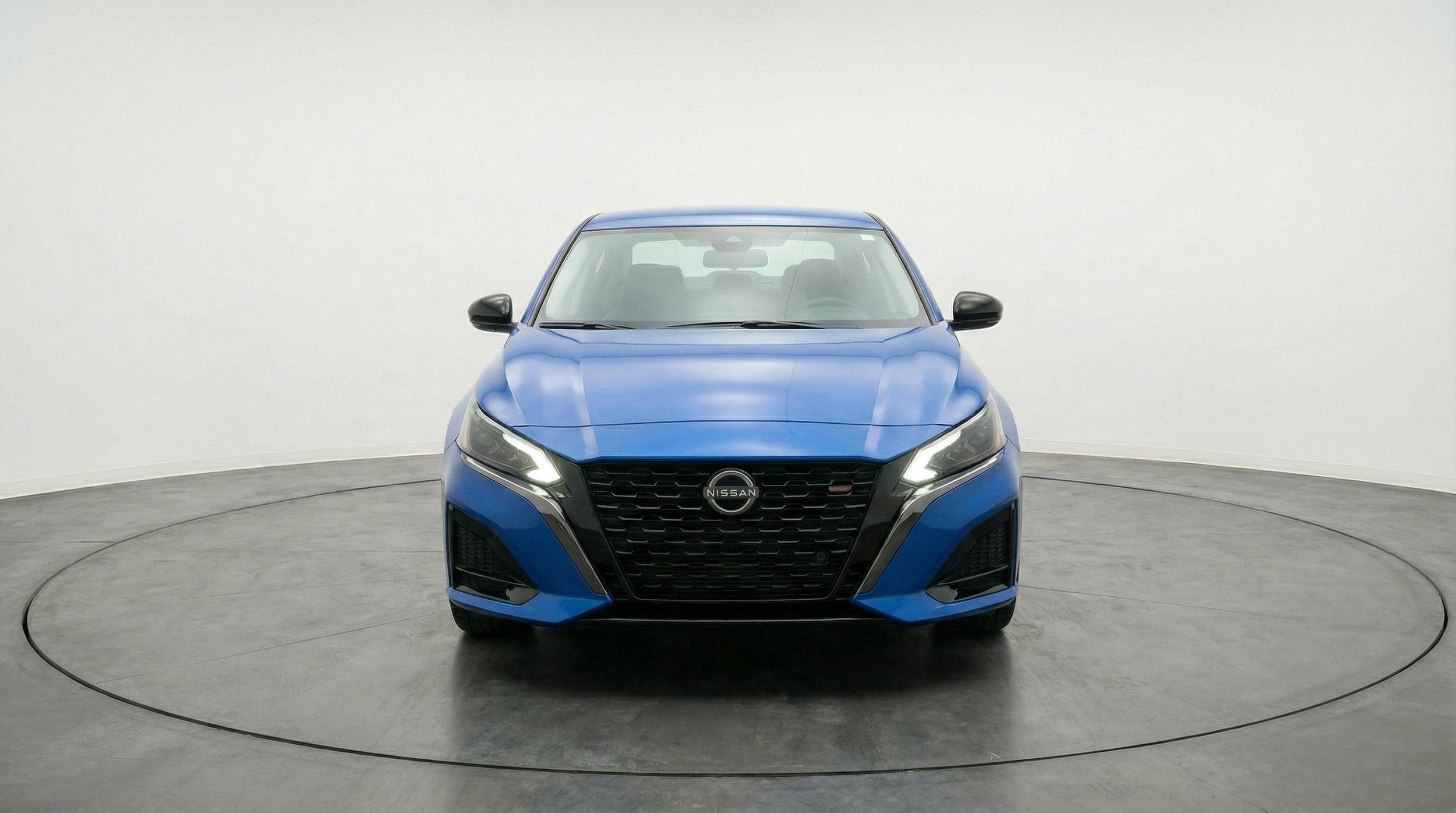 Thumbnail: 2025 Nissan Altima - 2