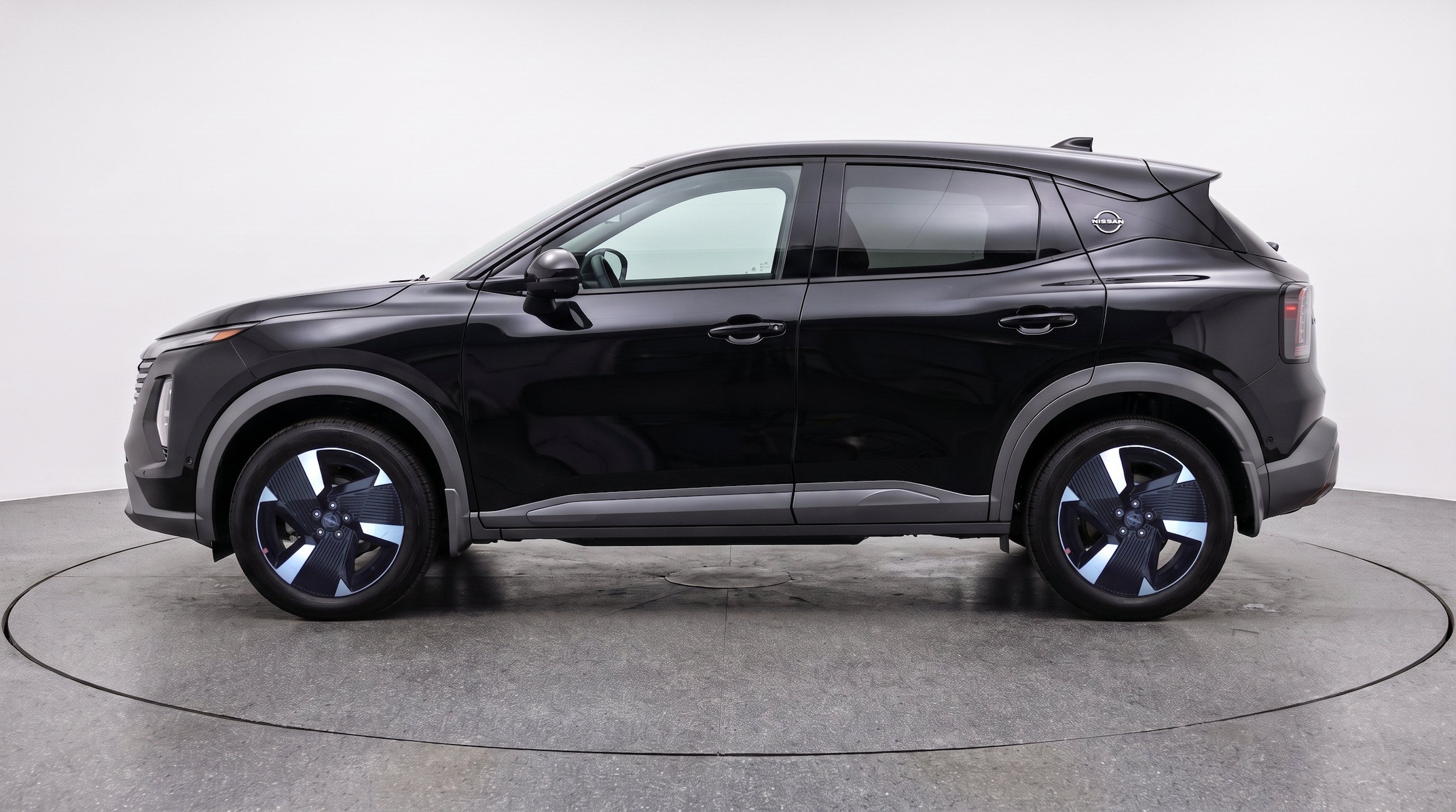Thumbnail: 2026 Nissan Kicks - 5