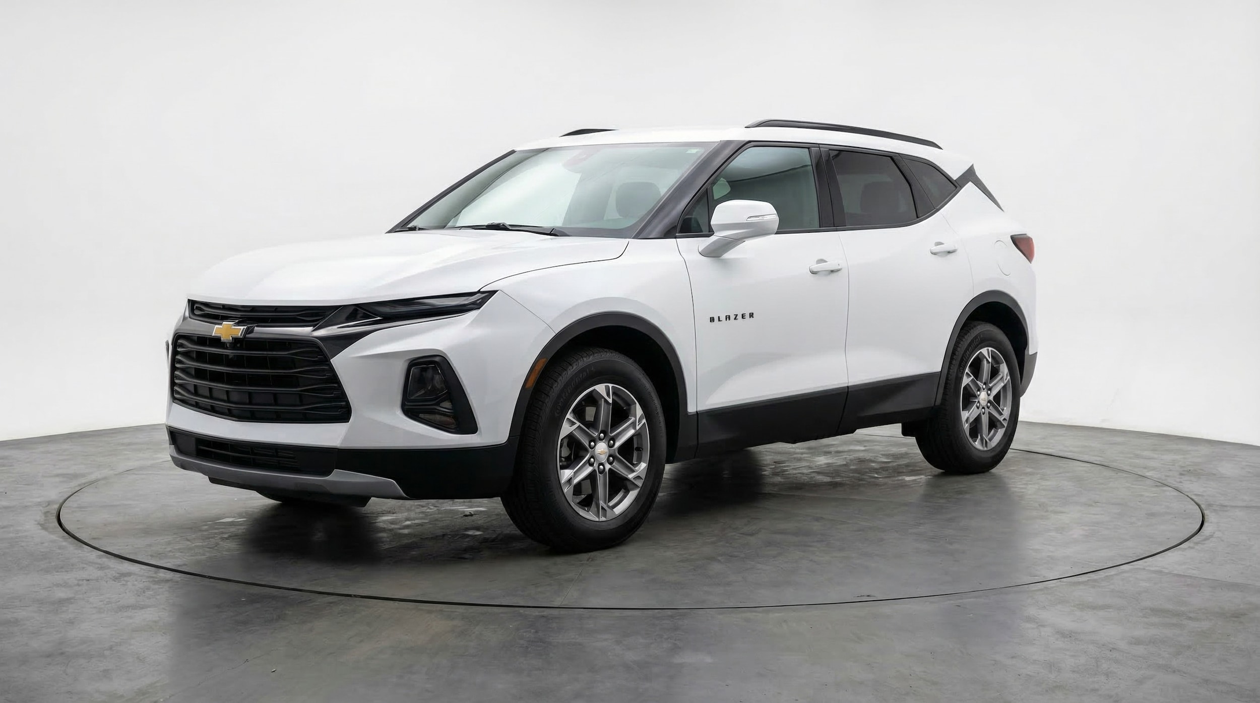 Thumbnail: 2025 Chevrolet Blazer - 3