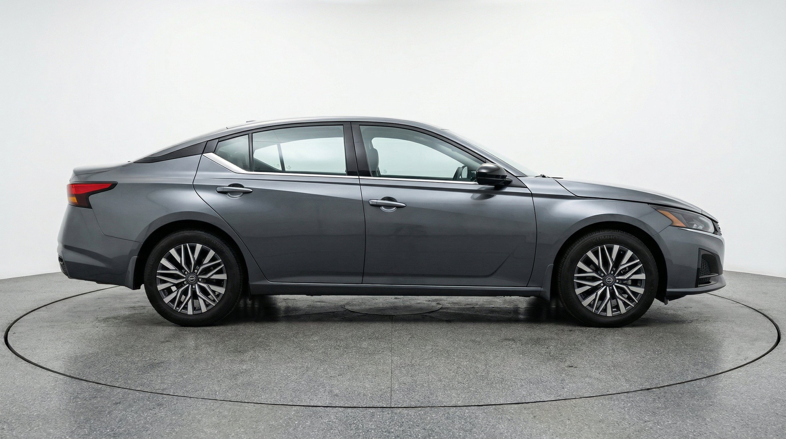 Thumbnail: 2025 Nissan Altima - 11