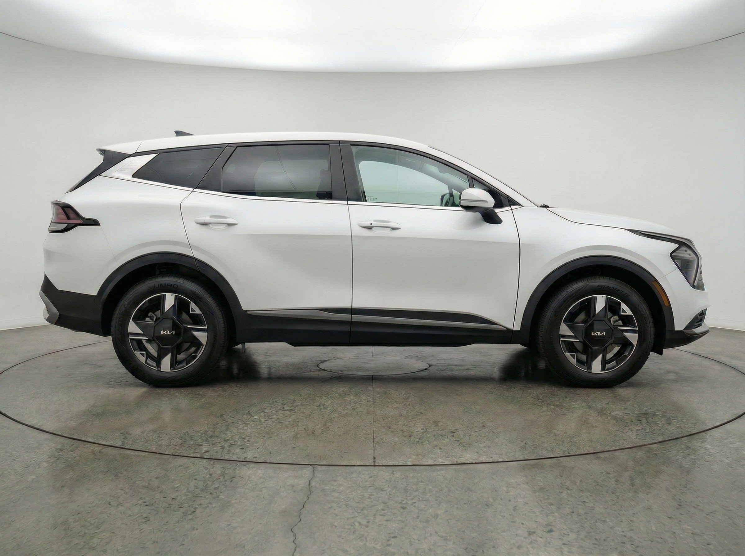 Thumbnail: 2026 Kia Sportage - 11