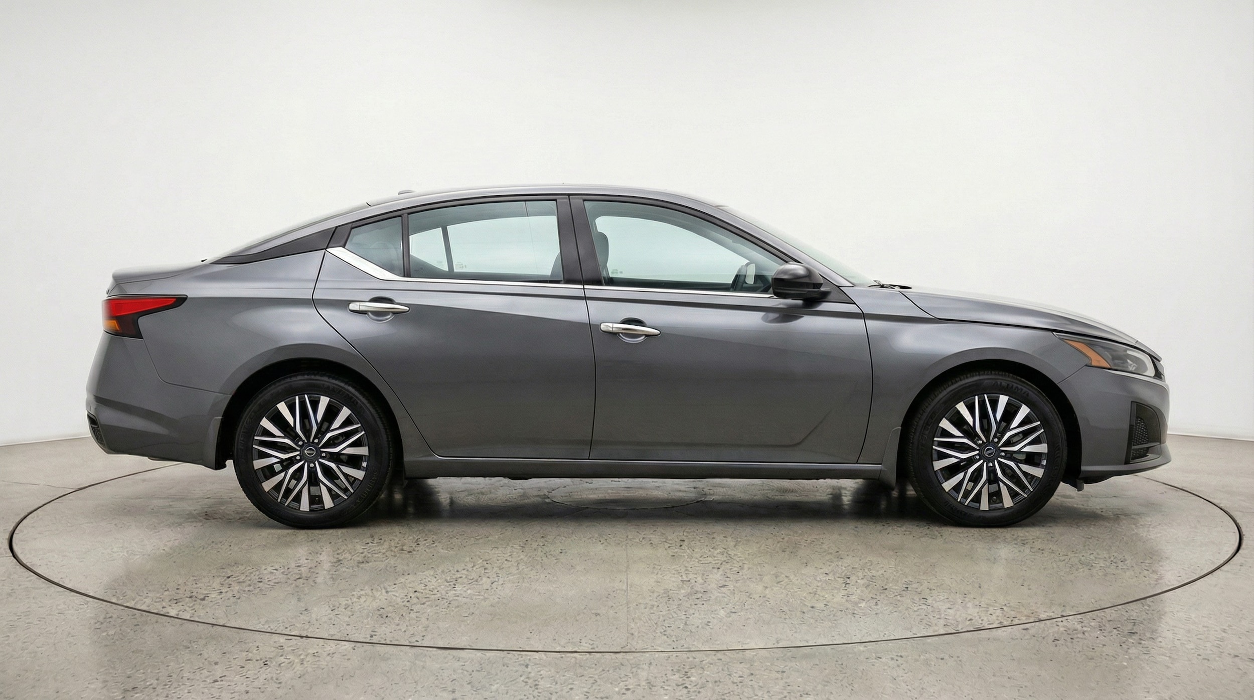 Thumbnail: 2025 Nissan Altima - 8