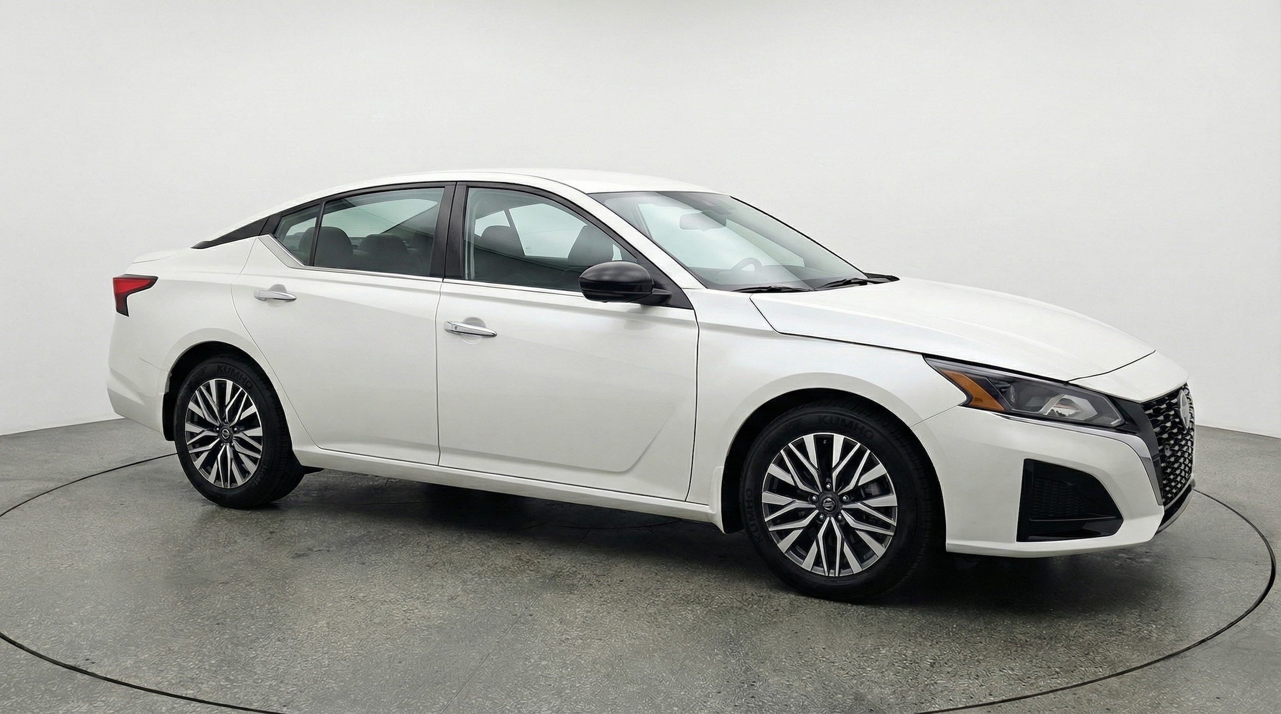 Thumbnail: 2025 Nissan Altima - 1