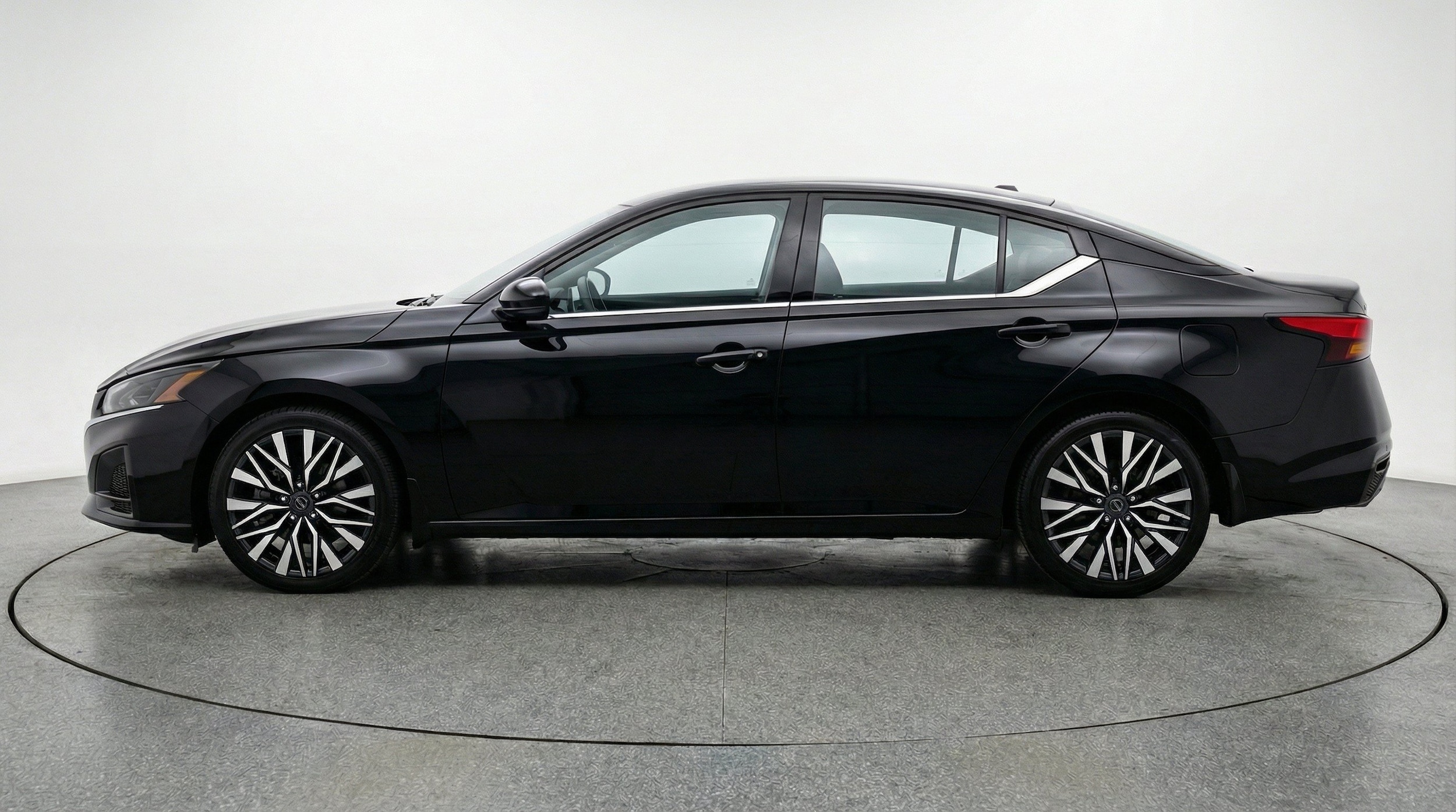 Thumbnail: 2026 Nissan Altima - 5