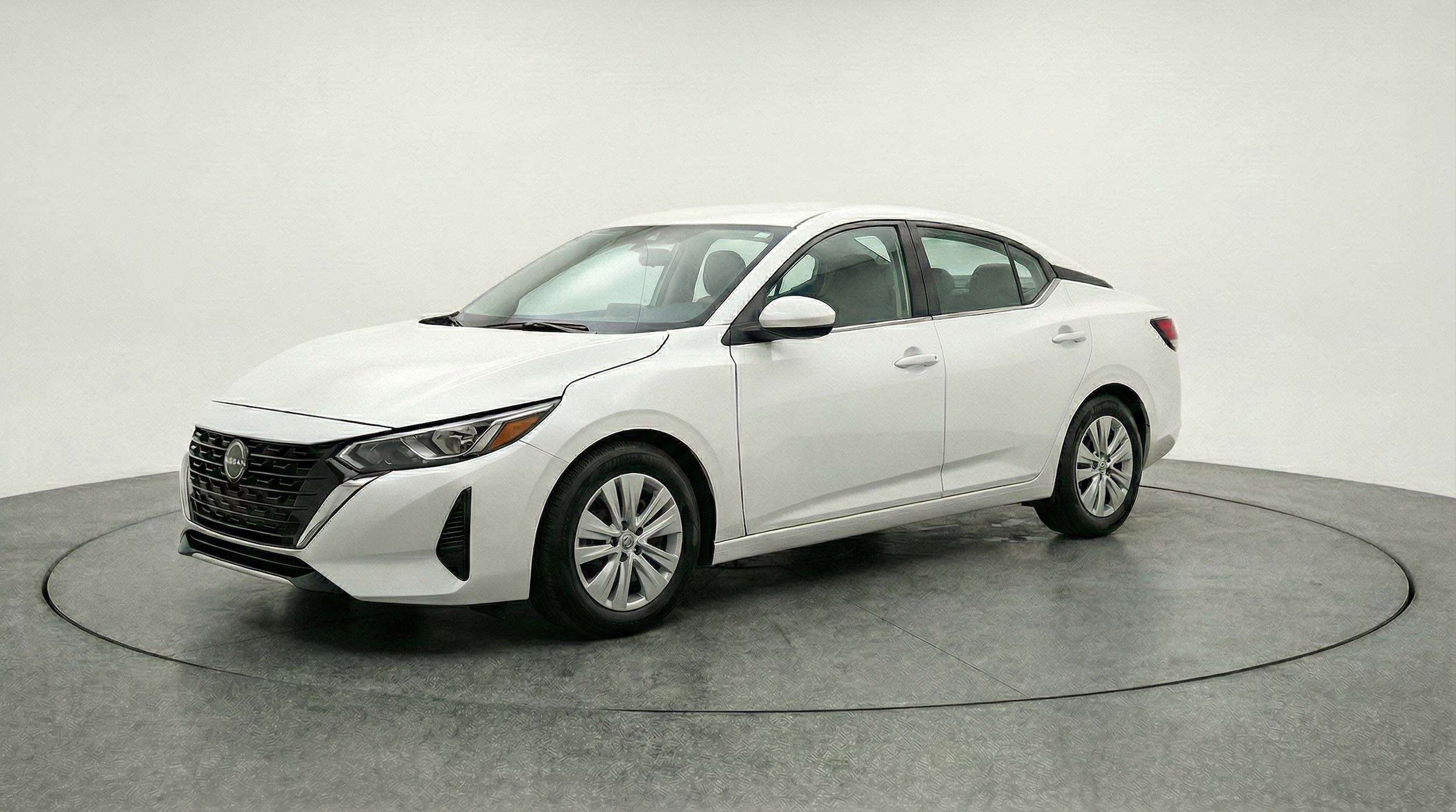 Thumbnail: 2025 Nissan Sentra - 3