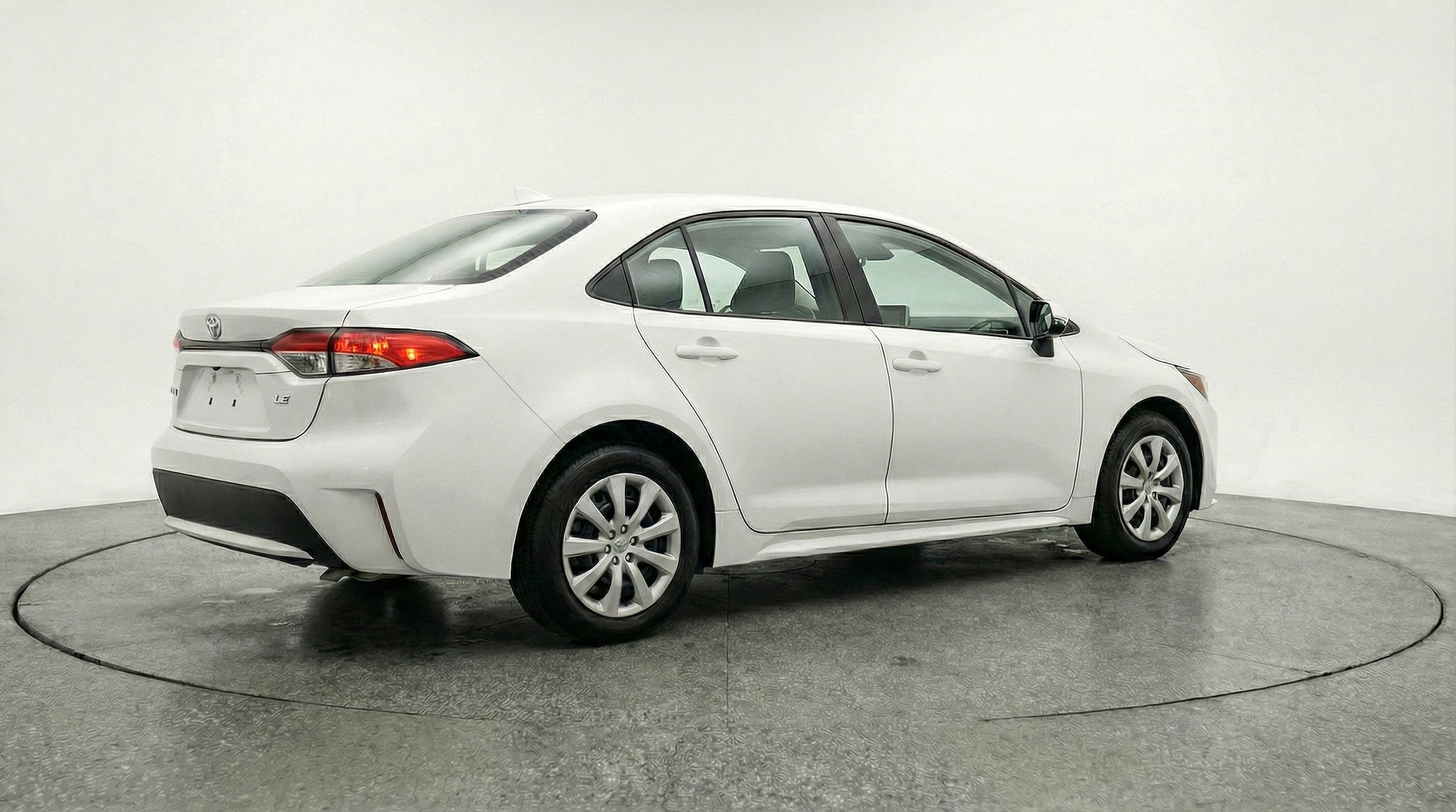 Thumbnail: 2025 Toyota Corolla - 7