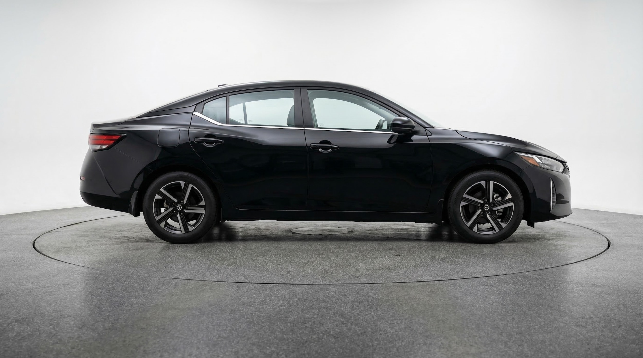 Thumbnail: 2025 Nissan Sentra - 8