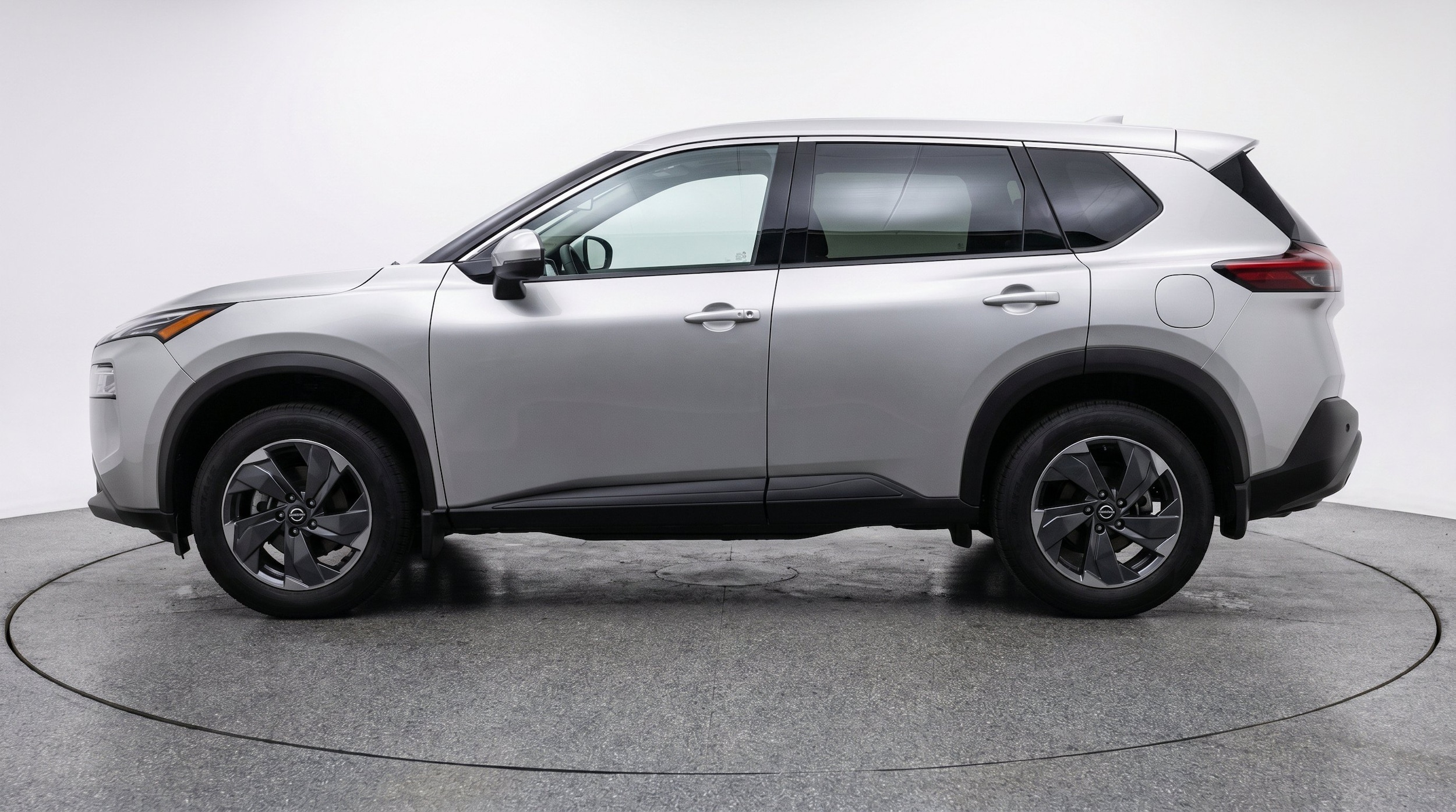 Thumbnail: 2025 Nissan Rogue - 5