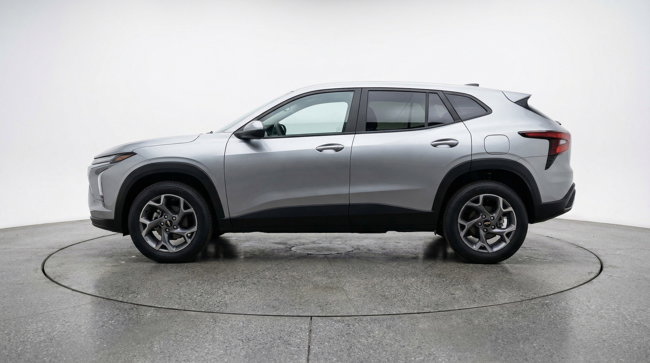 Thumbnail: 2025 Chevrolet Trax - 5