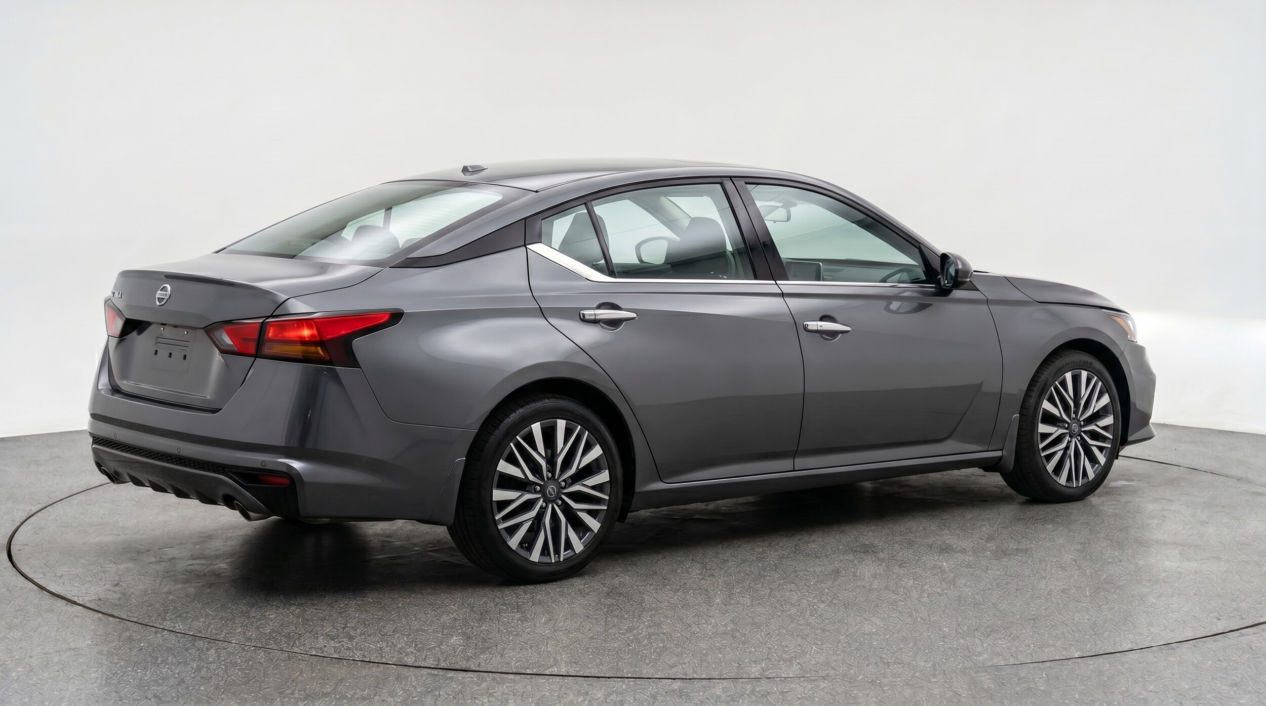 Thumbnail: 2025 Nissan Altima - 7