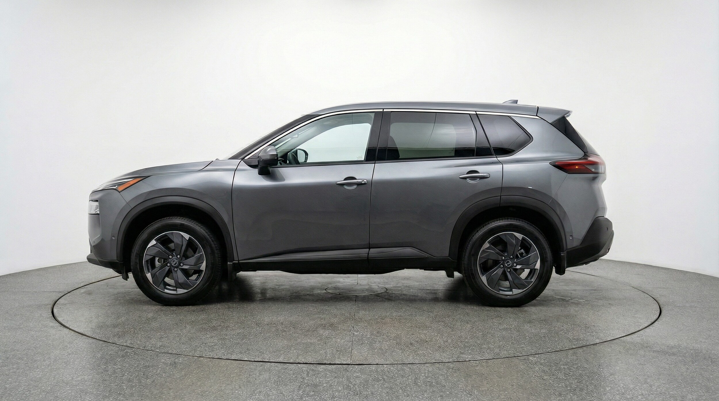 Thumbnail: 2025 Nissan Rogue - 4