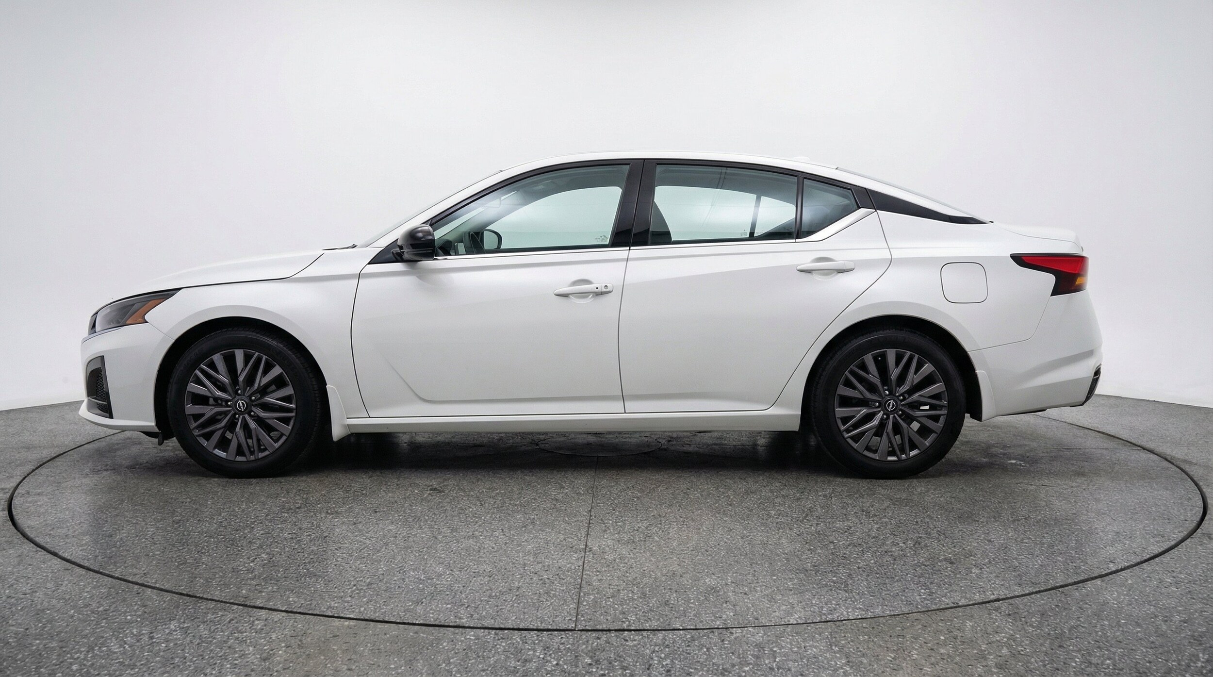 Thumbnail: 2026 Nissan Altima - 5