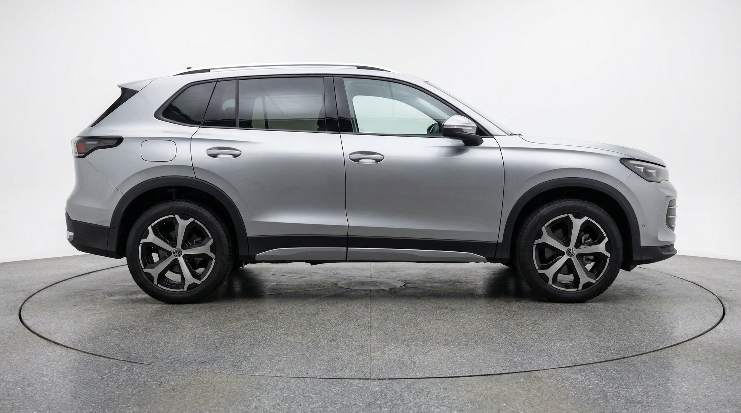 Thumbnail: 2026 Volkswagen Tiguan - 11